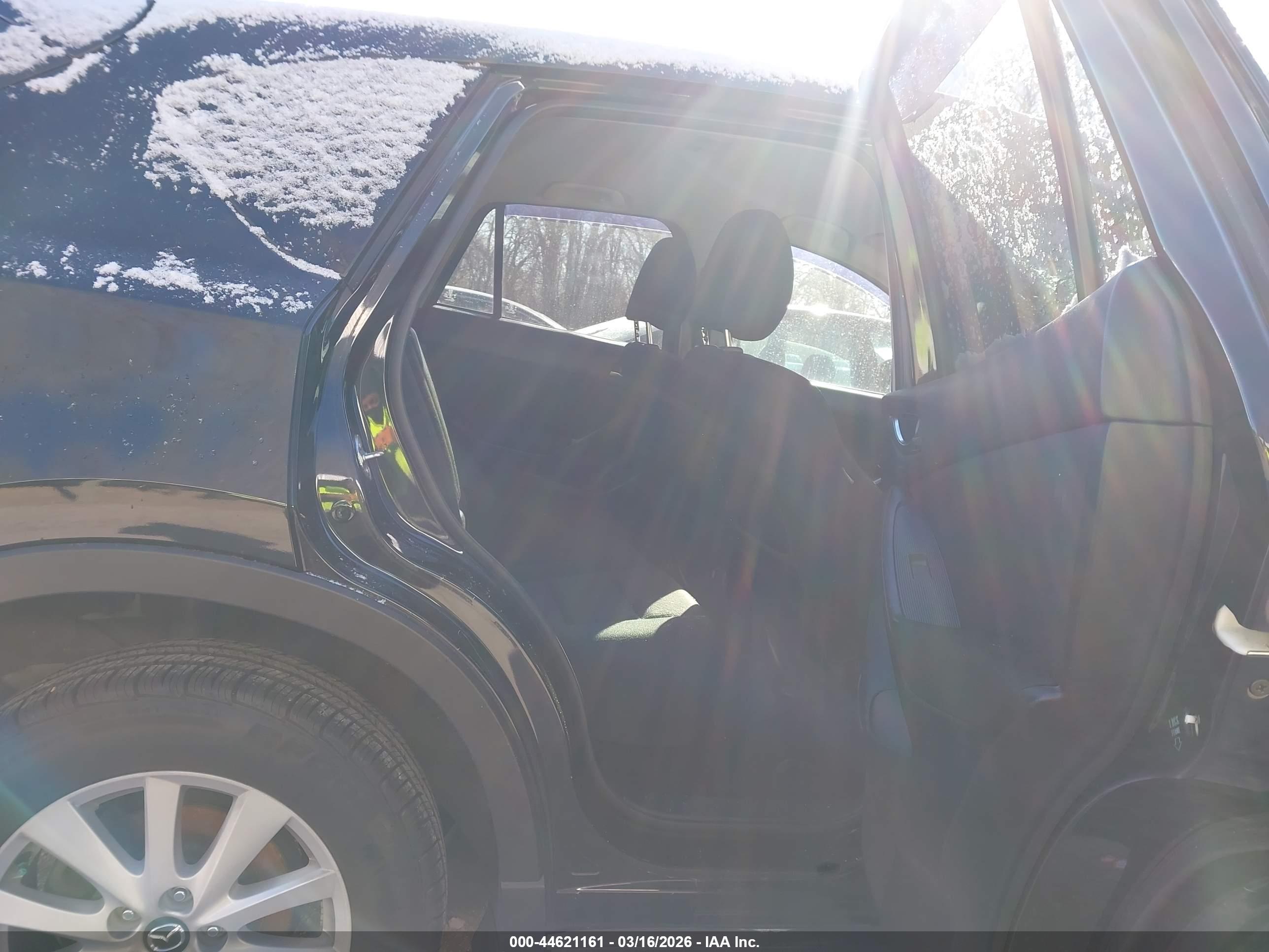 MAZDA CX-5 image 8