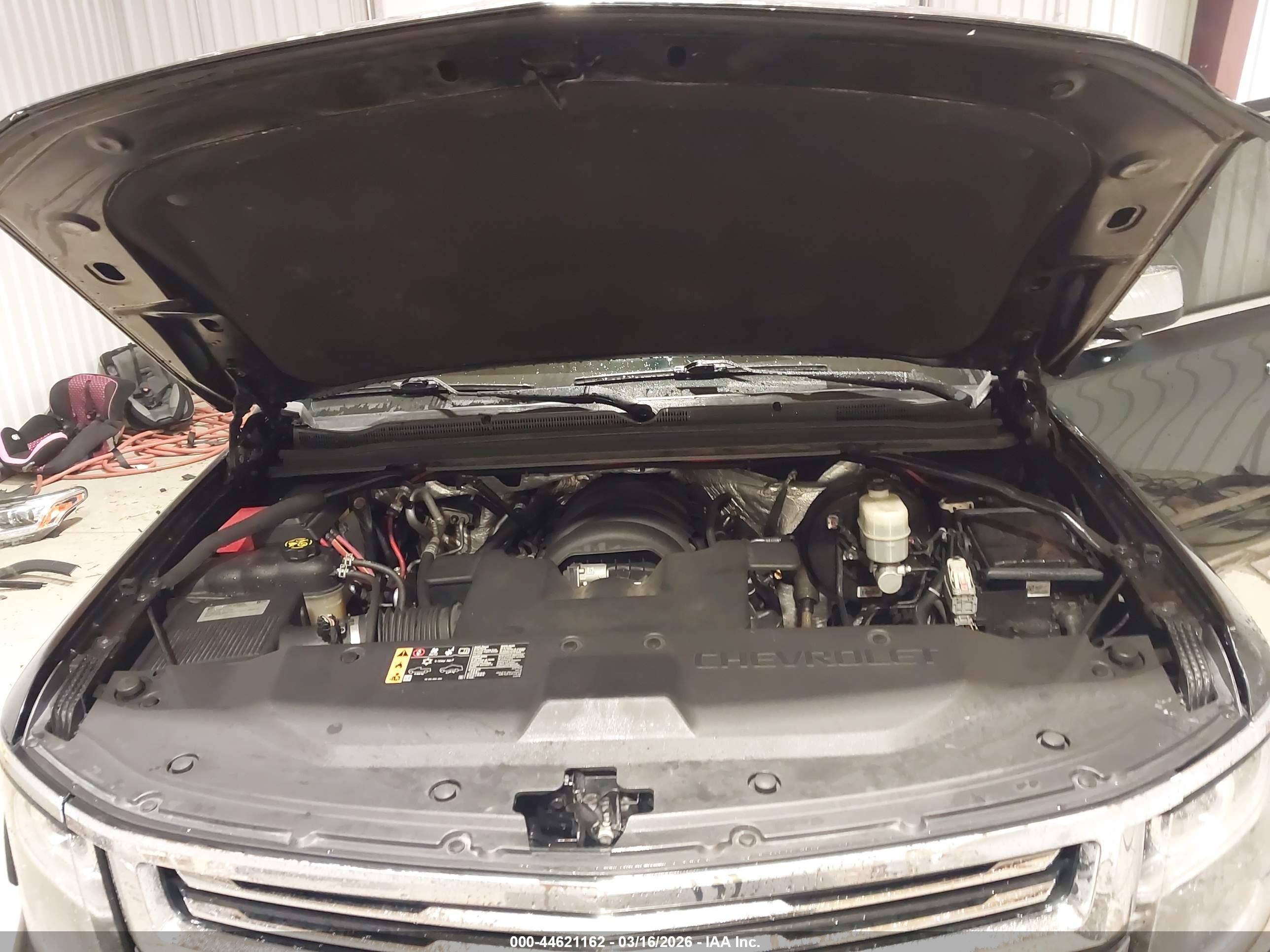 CHEVROLET TAHOE image 10