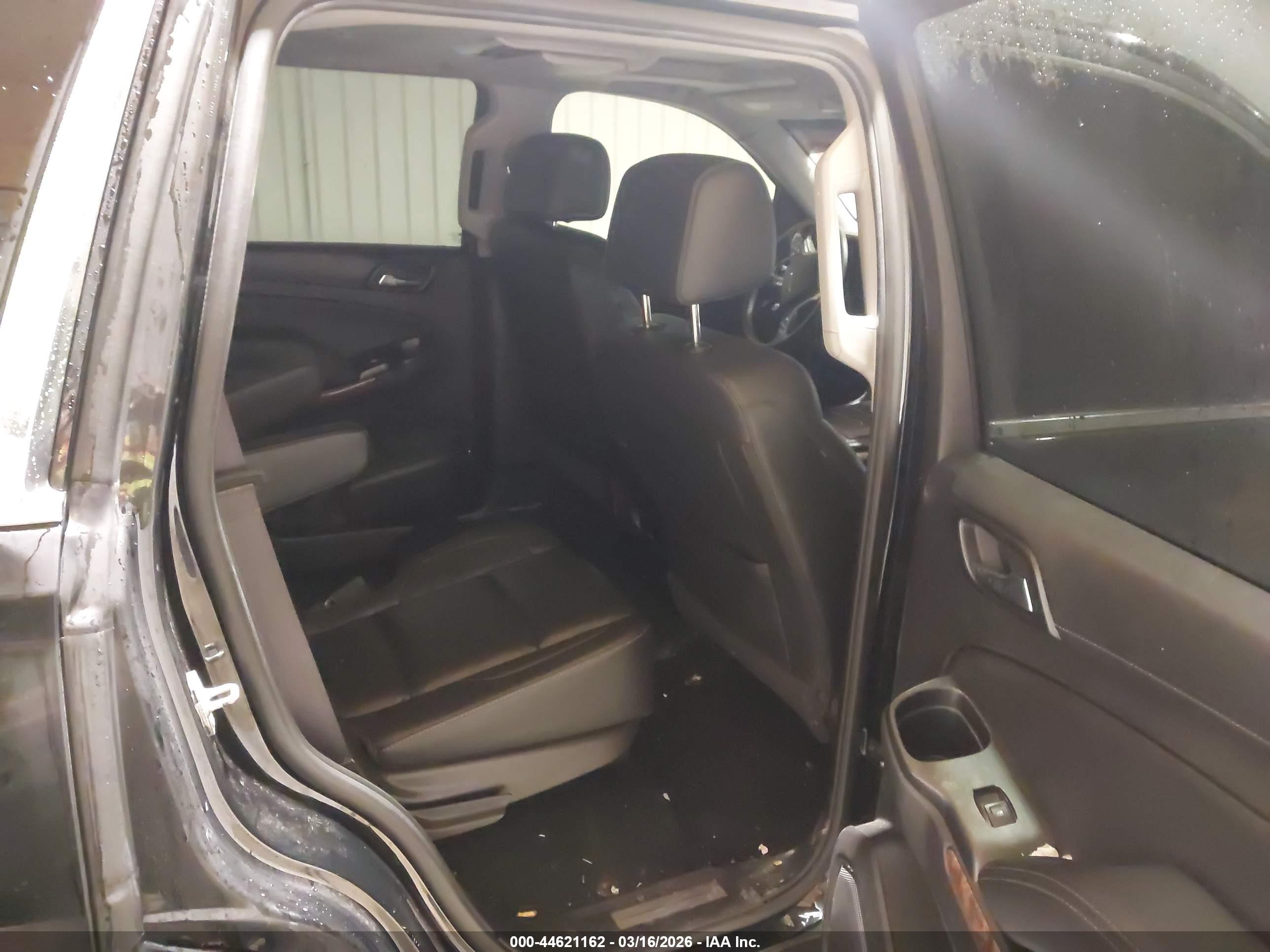 CHEVROLET TAHOE image 8