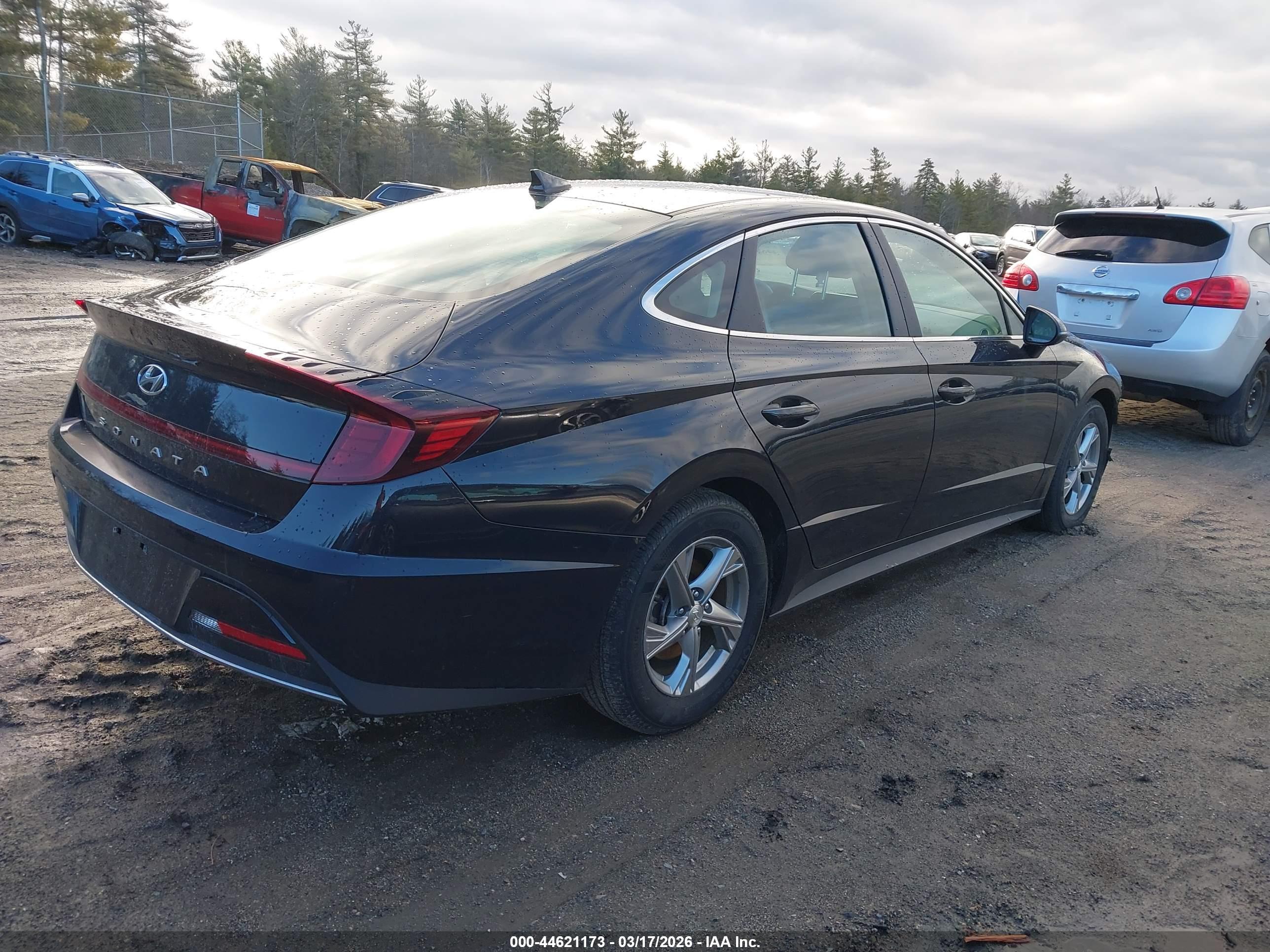 HYUNDAI SONATA image 4