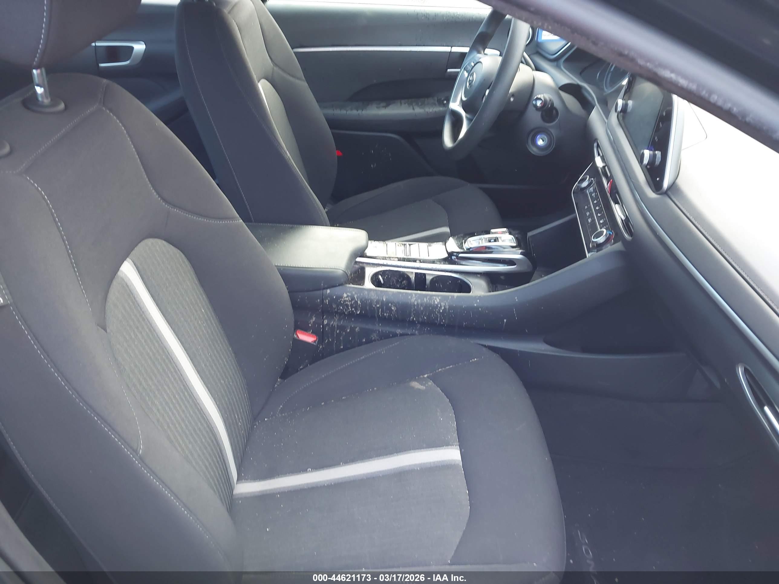 HYUNDAI SONATA image 5