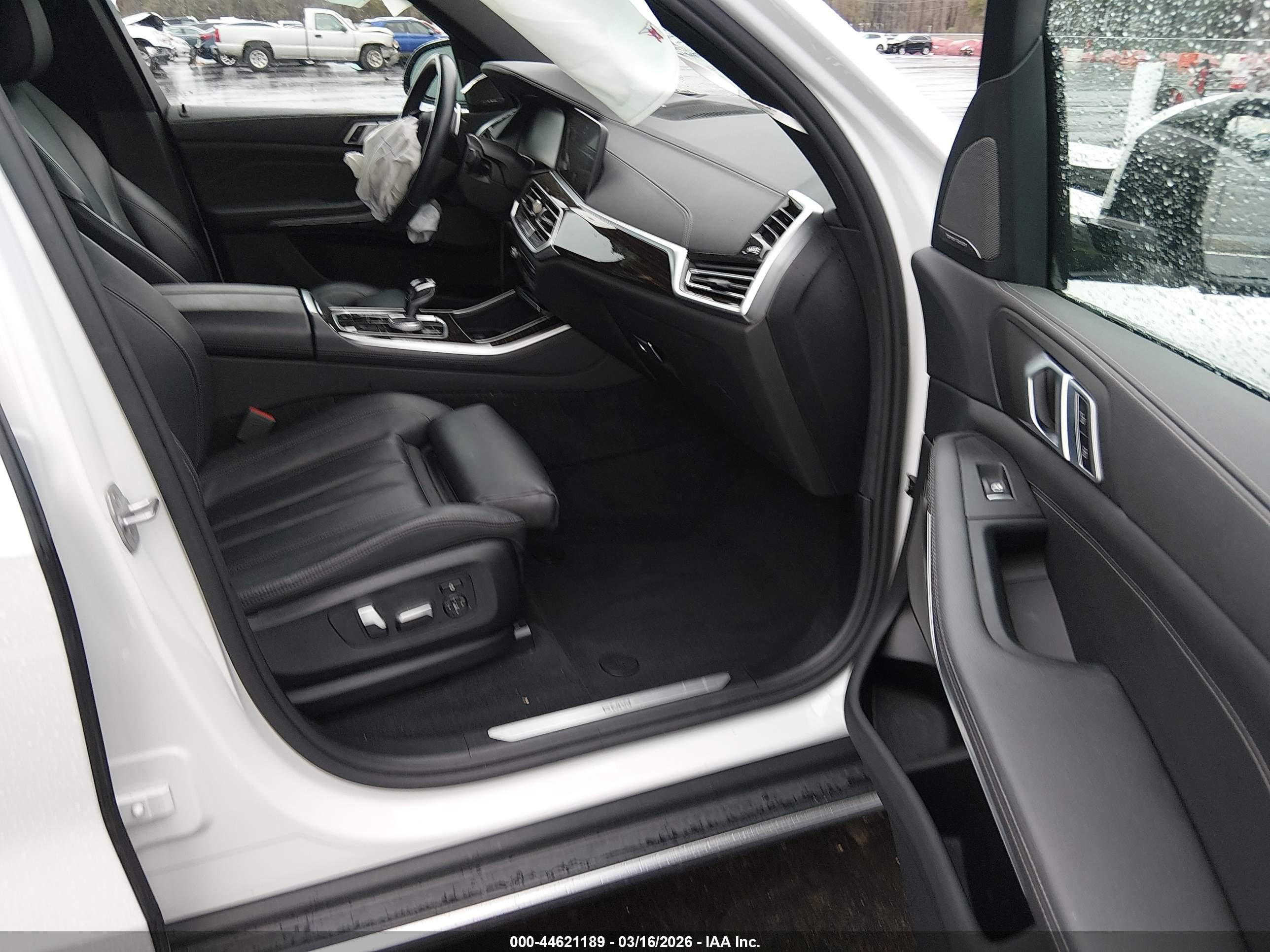 BMW X5 image 5