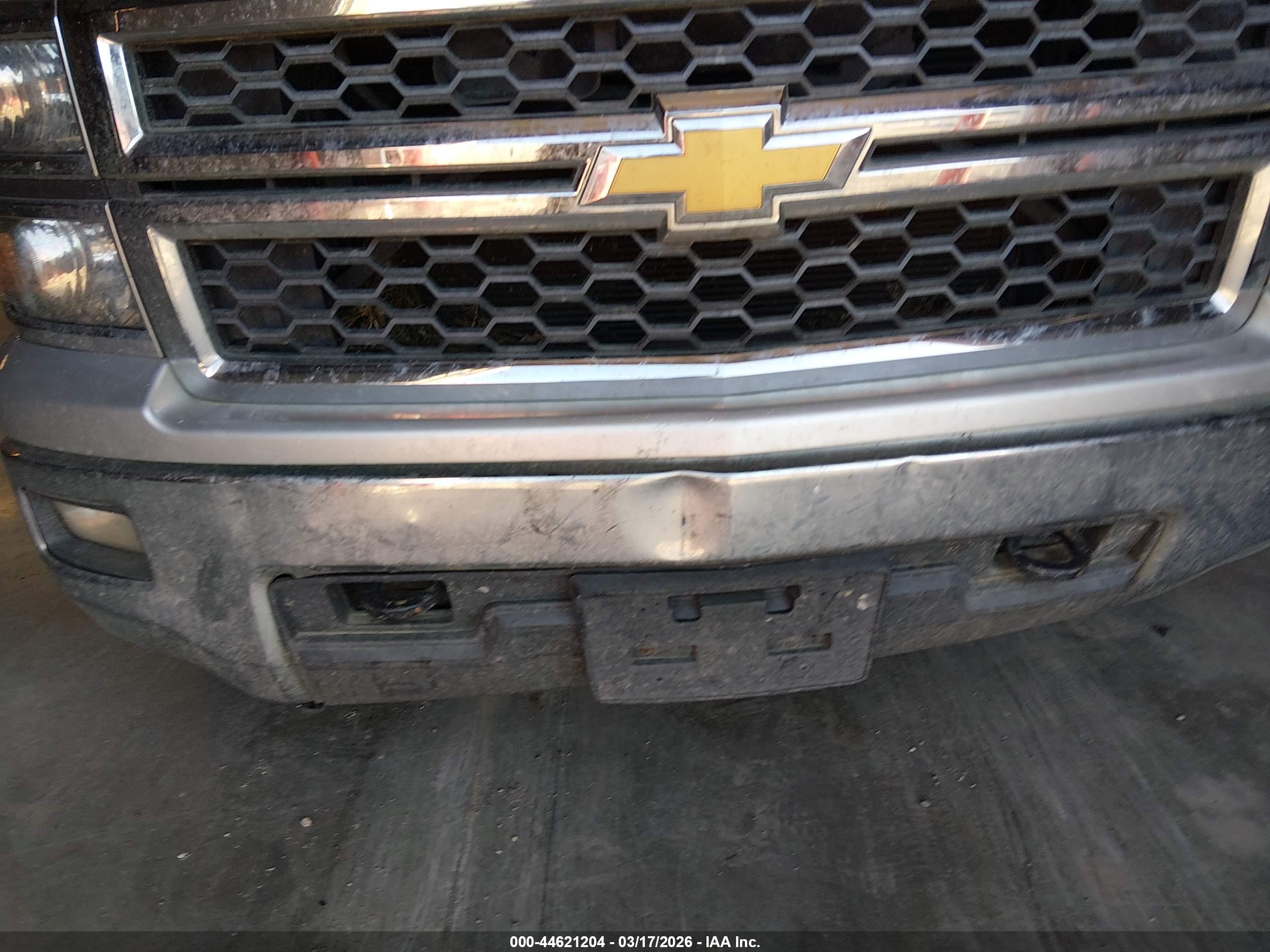 CHEVROLET SILVERADO image 6