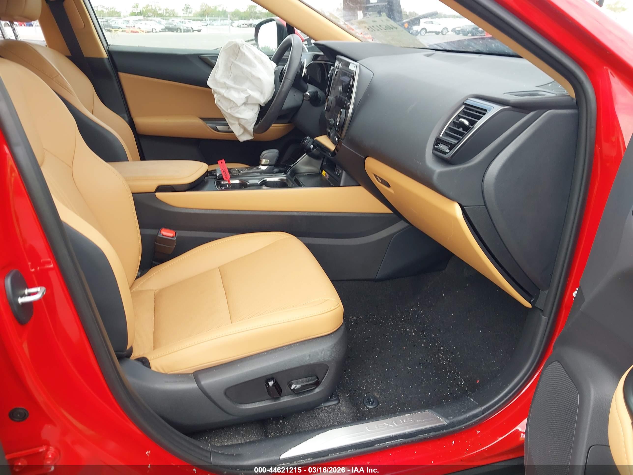 LEXUS NX image 5