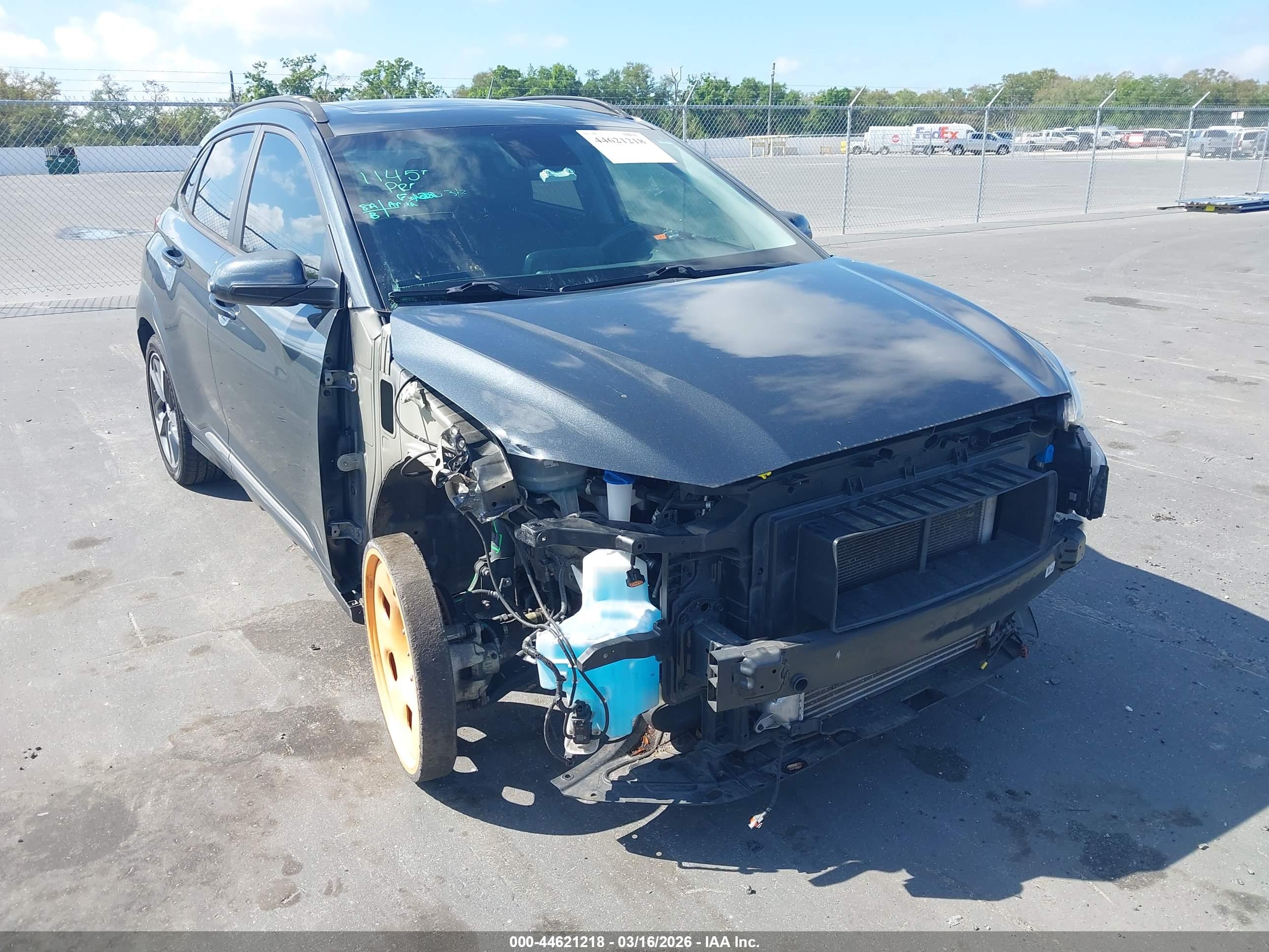 HYUNDAI KONA image 6