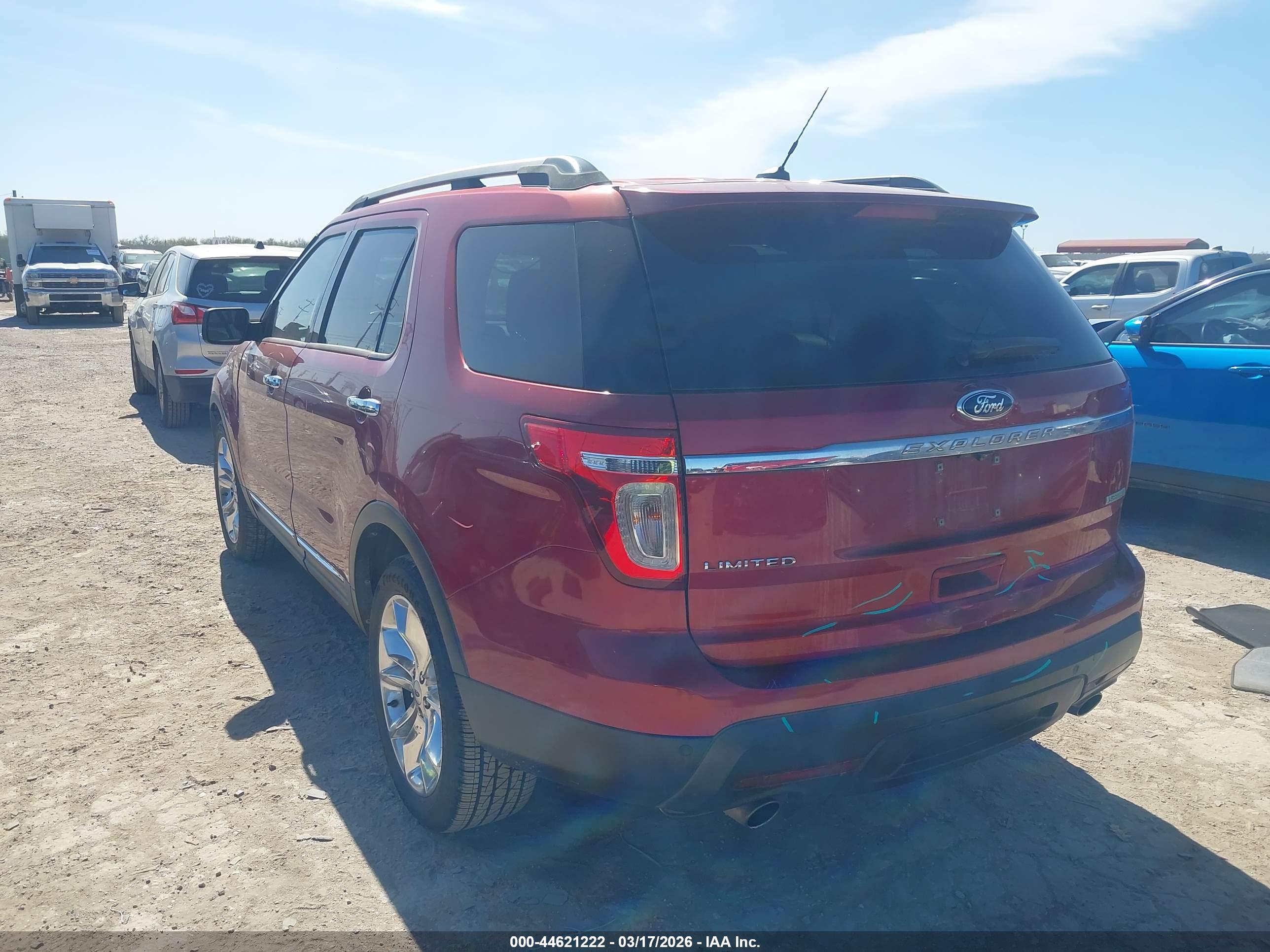 FORD EXPLORER image 3