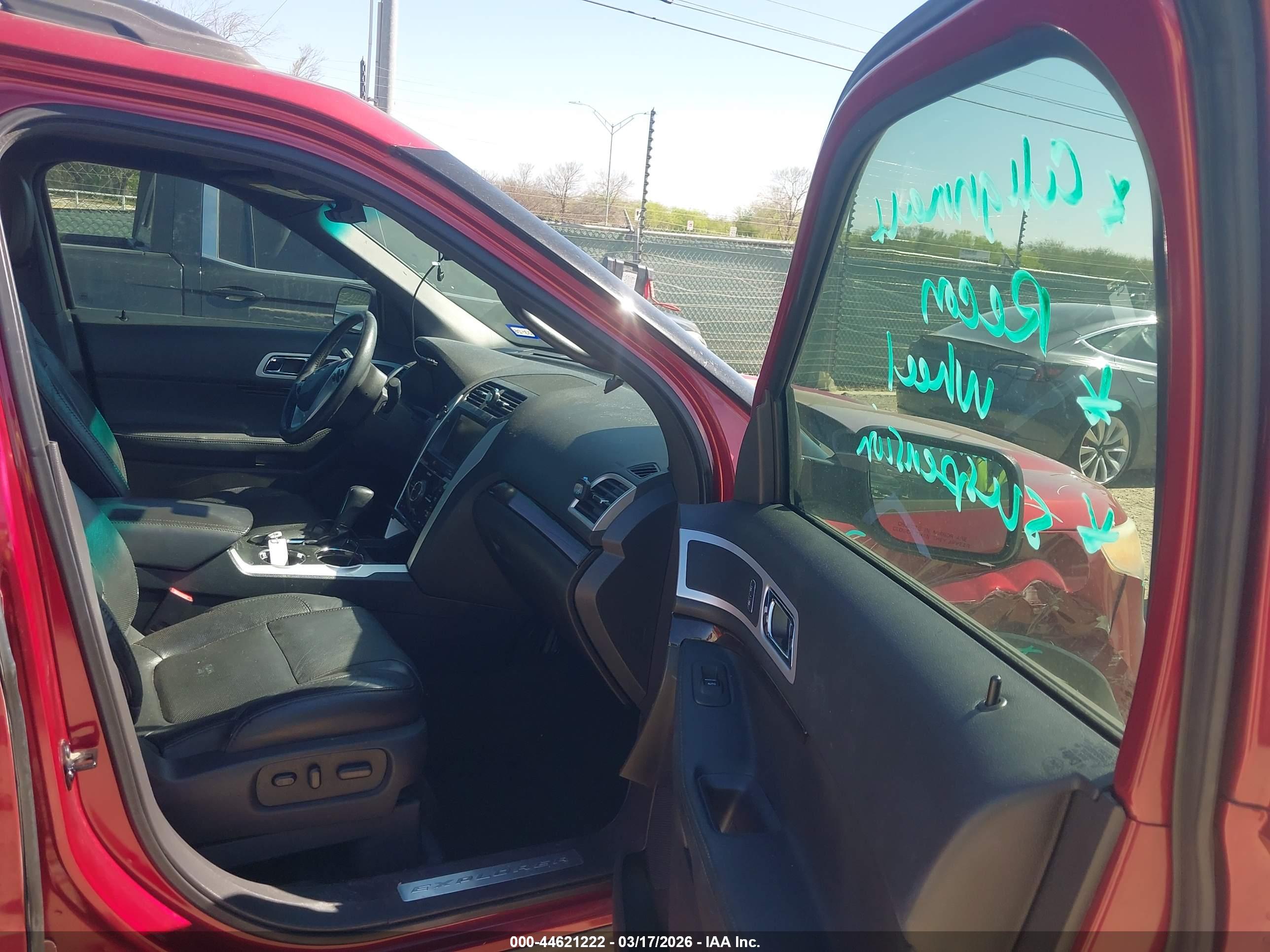 FORD EXPLORER image 5
