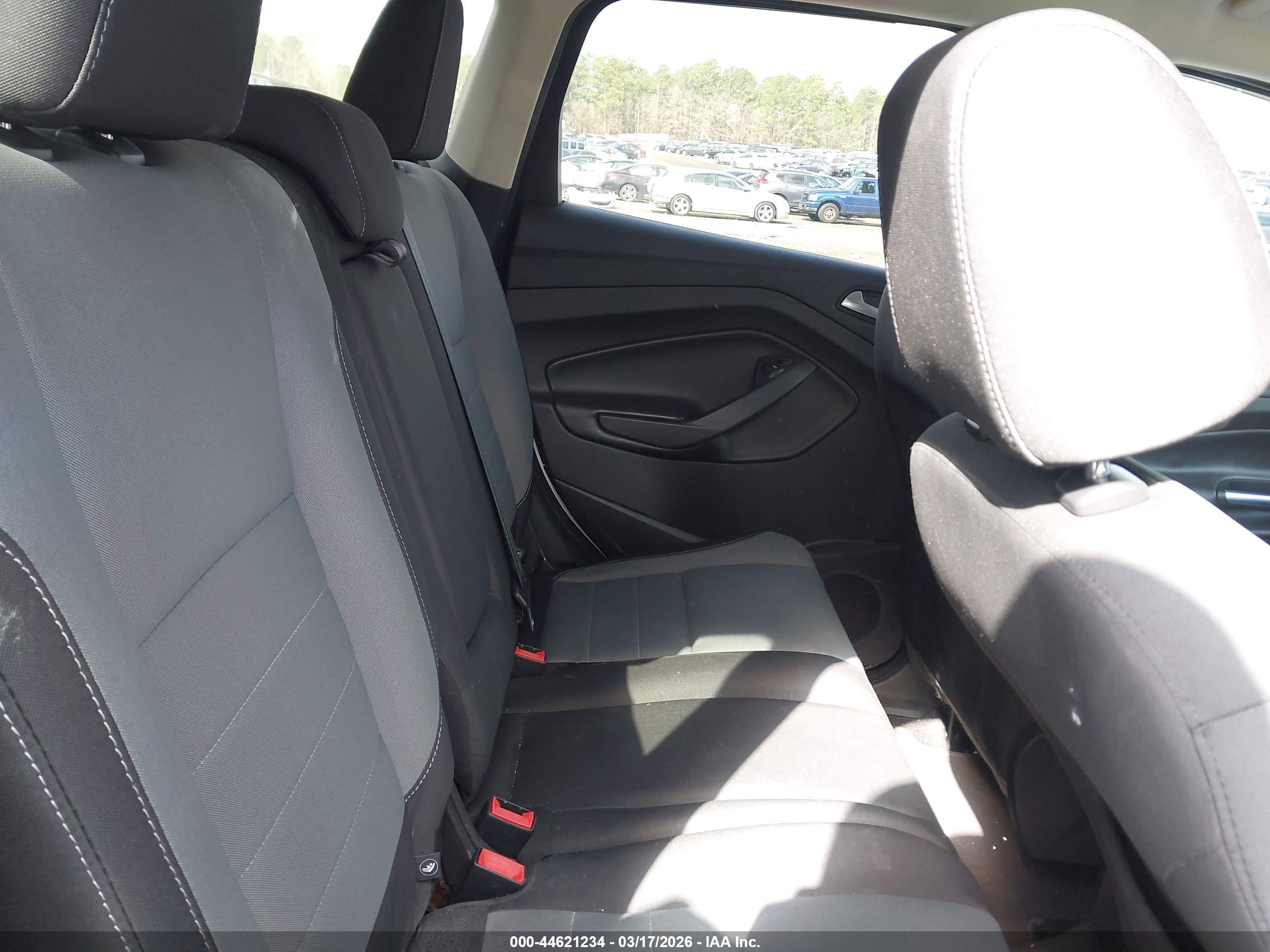 FORD ESCAPE image 8