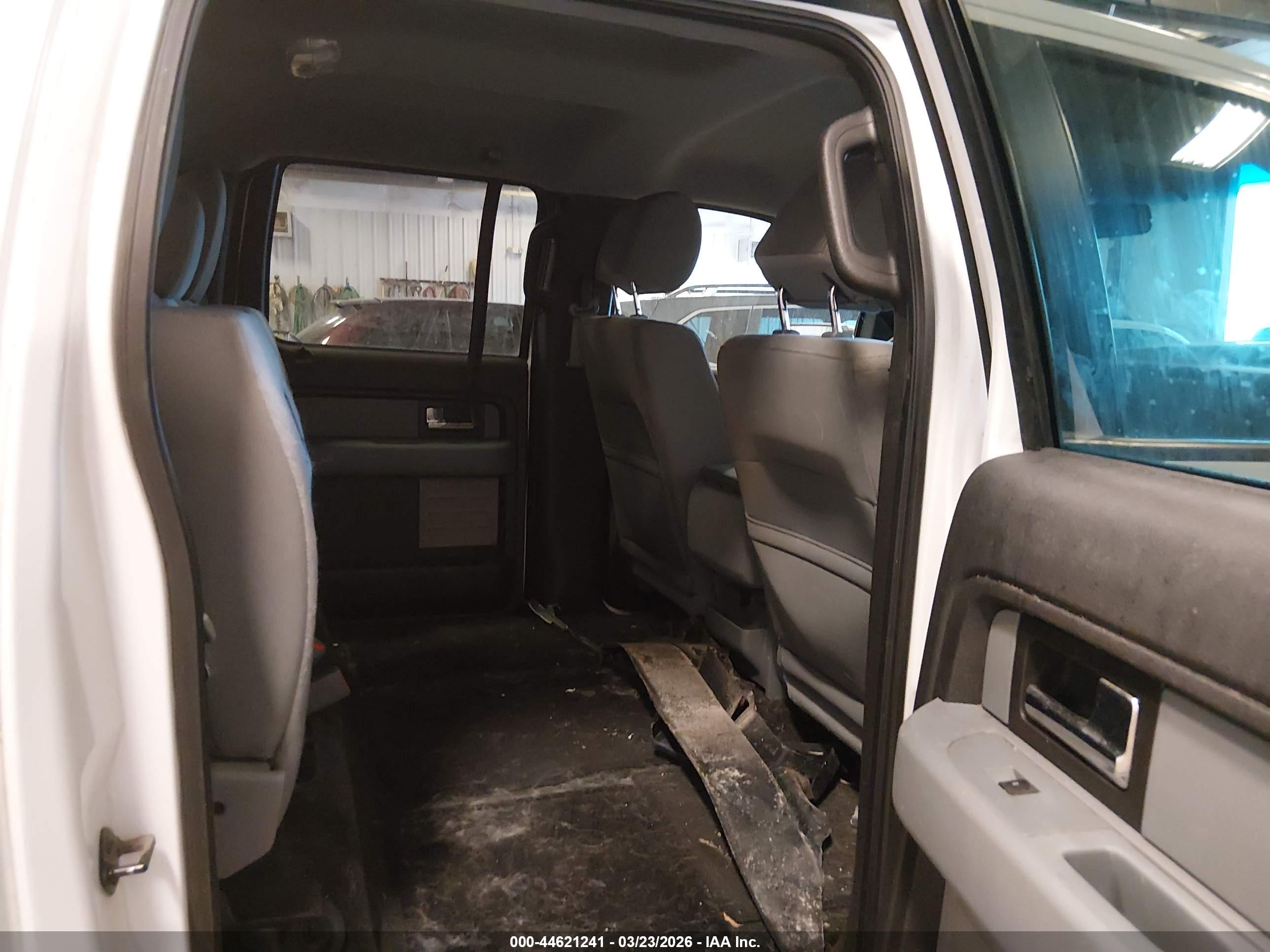 FORD F-150 image 8