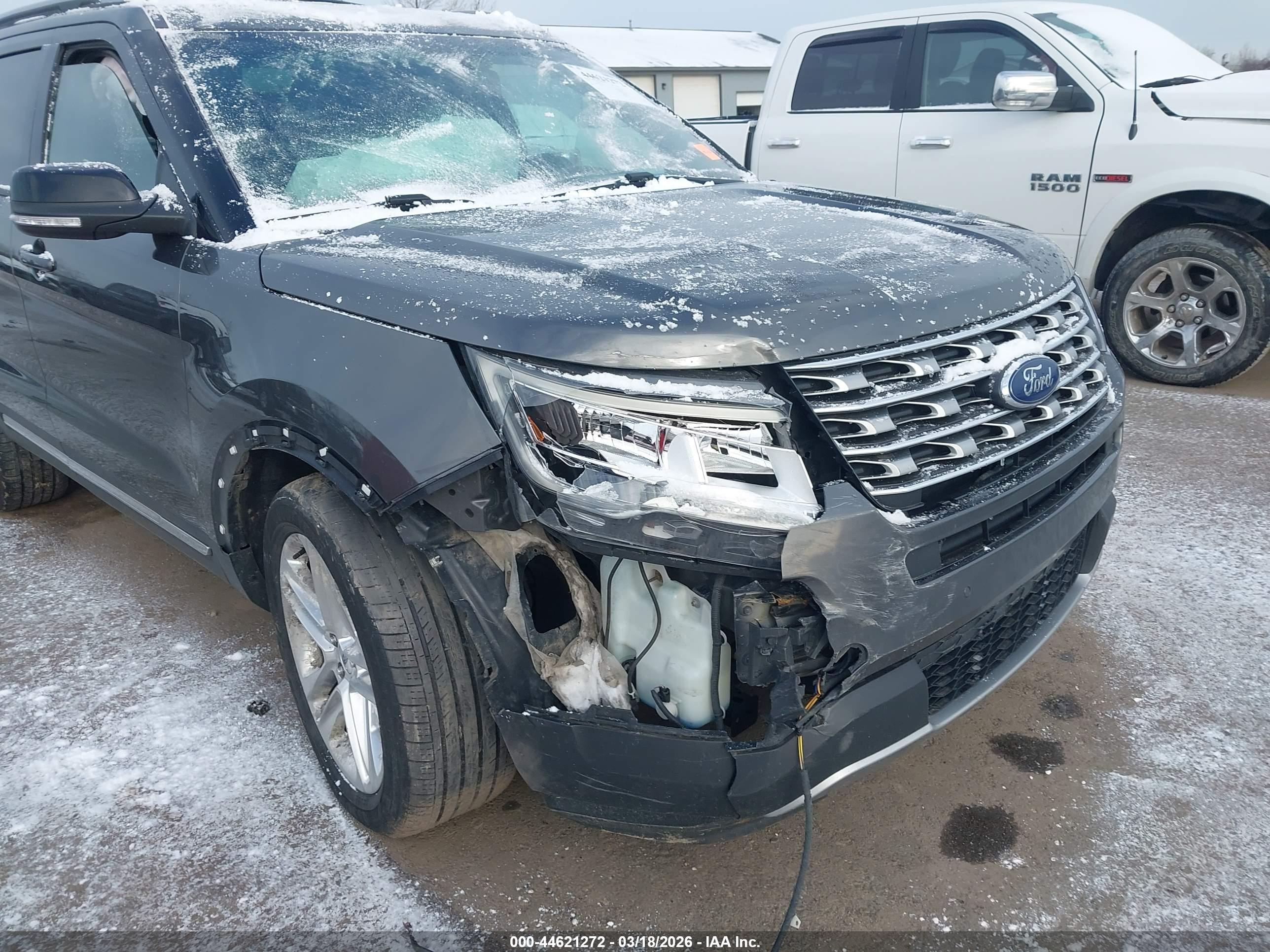 FORD EXPLORER image 6