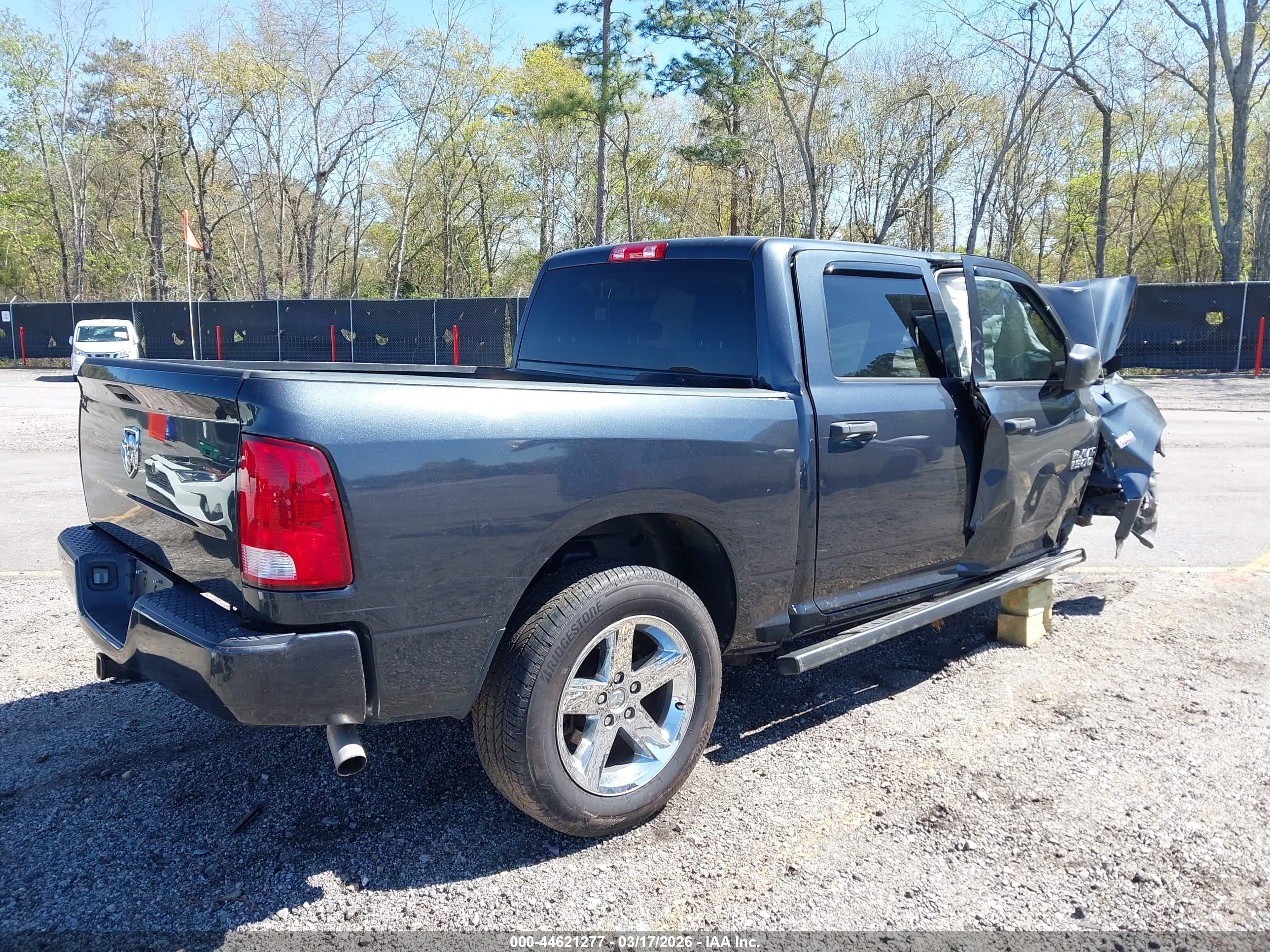 RAM 1500 image 4