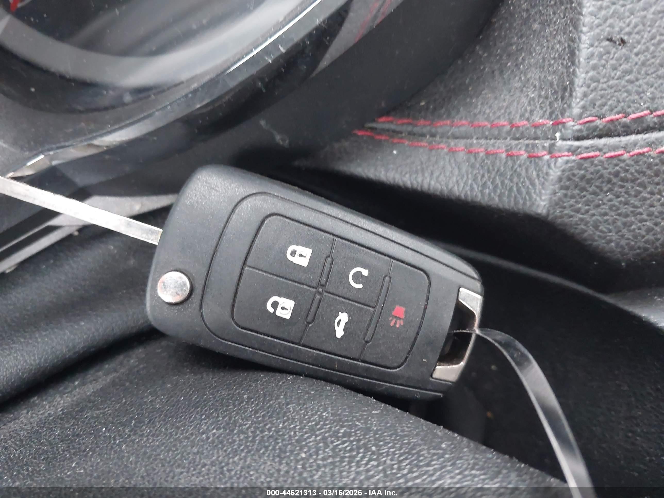 GMC TERRAIN image 11