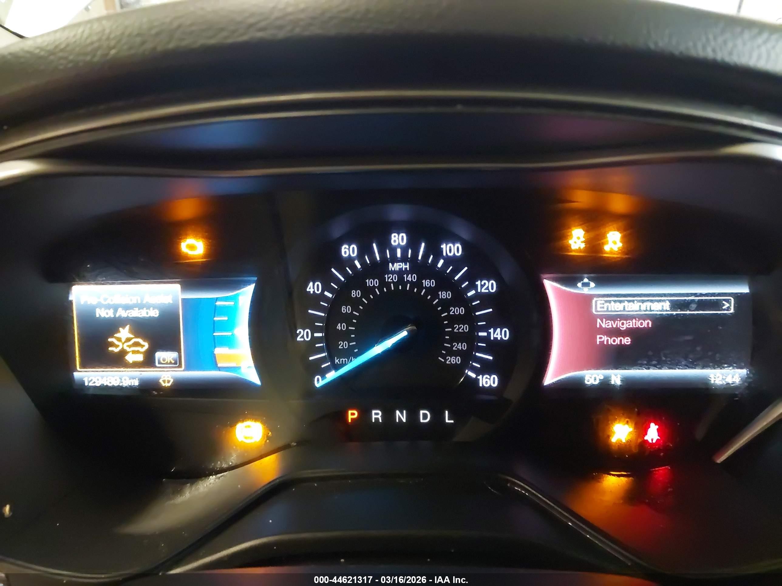 FORD FUSION image 7
