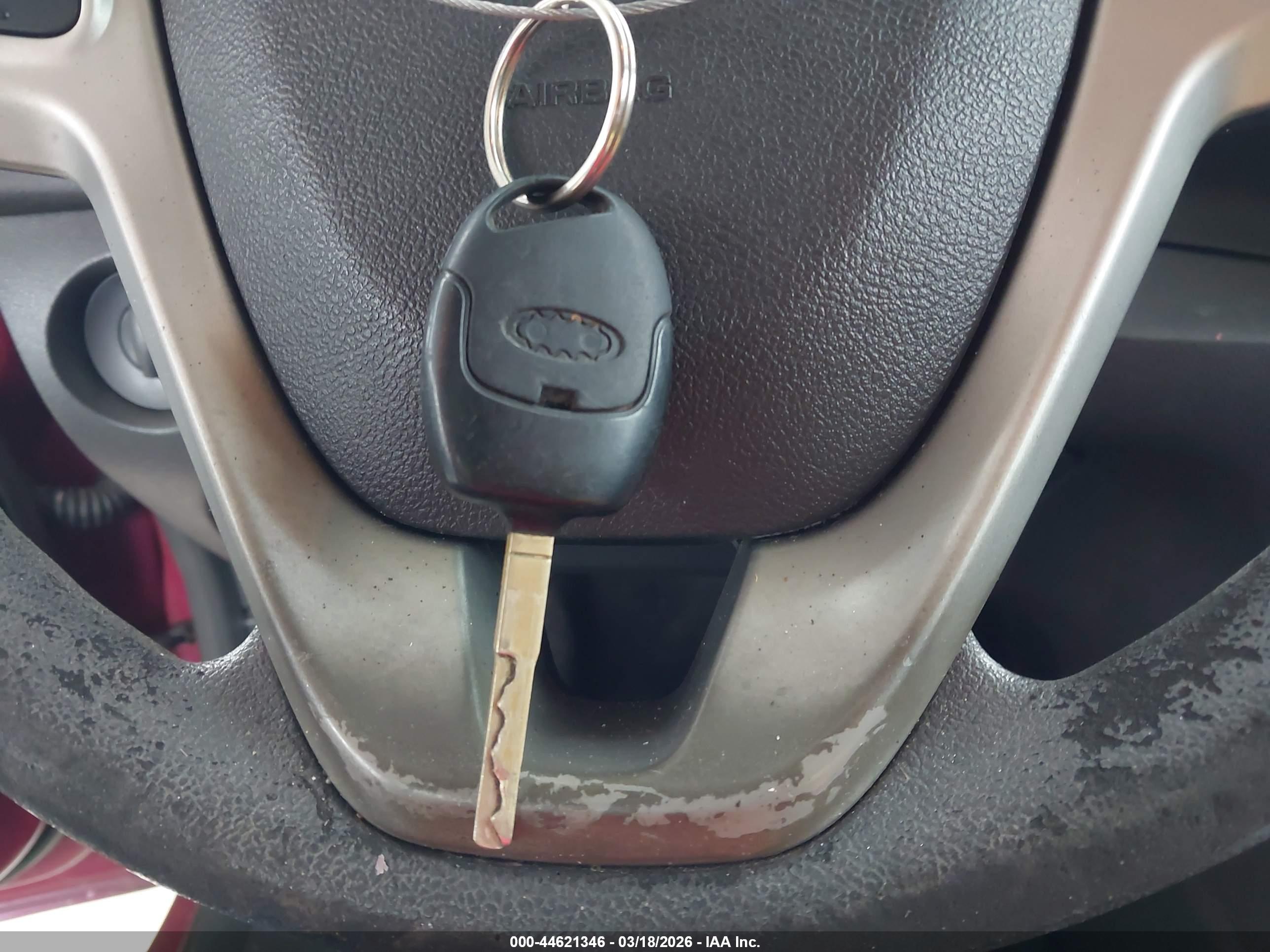 FORD FIESTA image 11