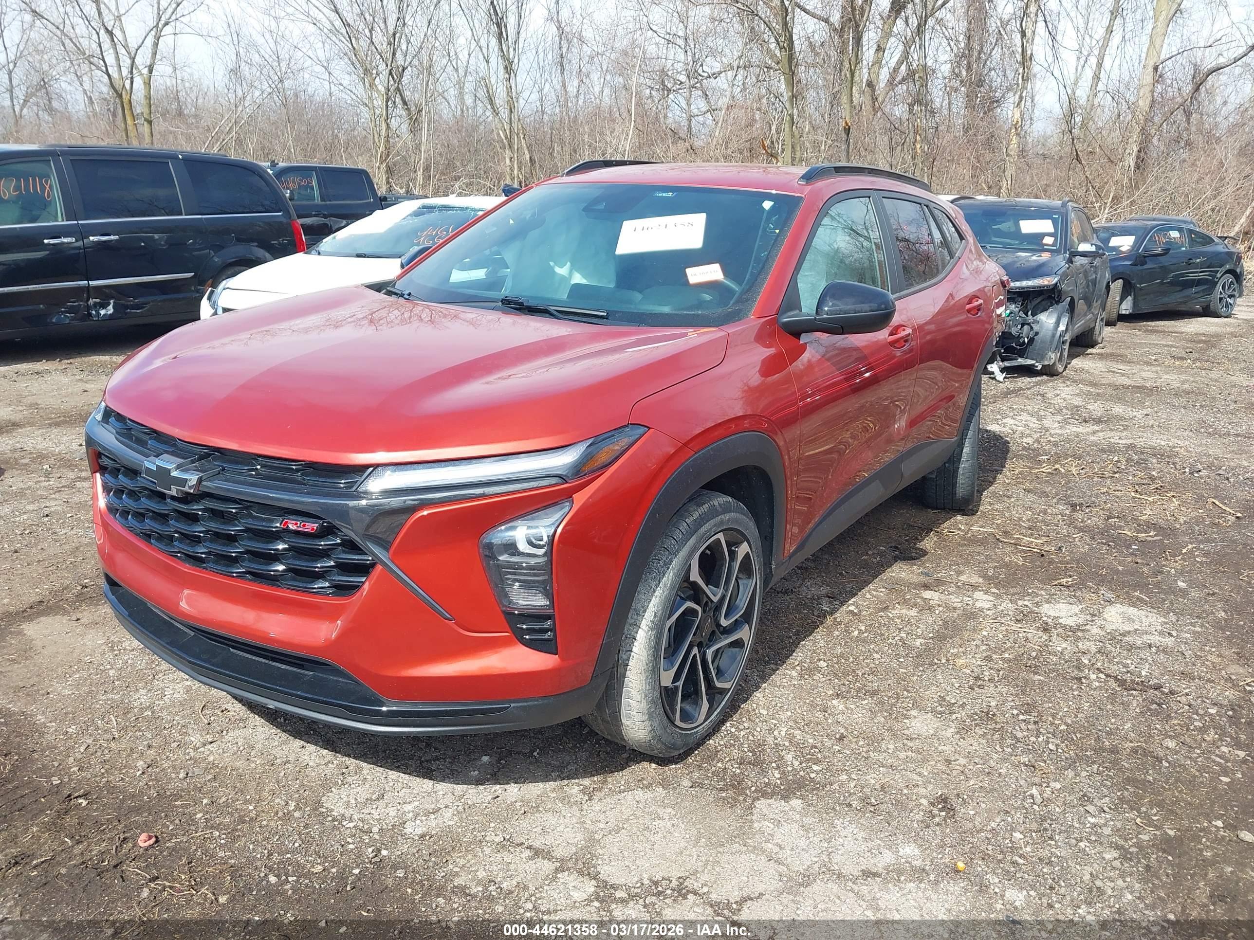 CHEVROLET TRAX image 2