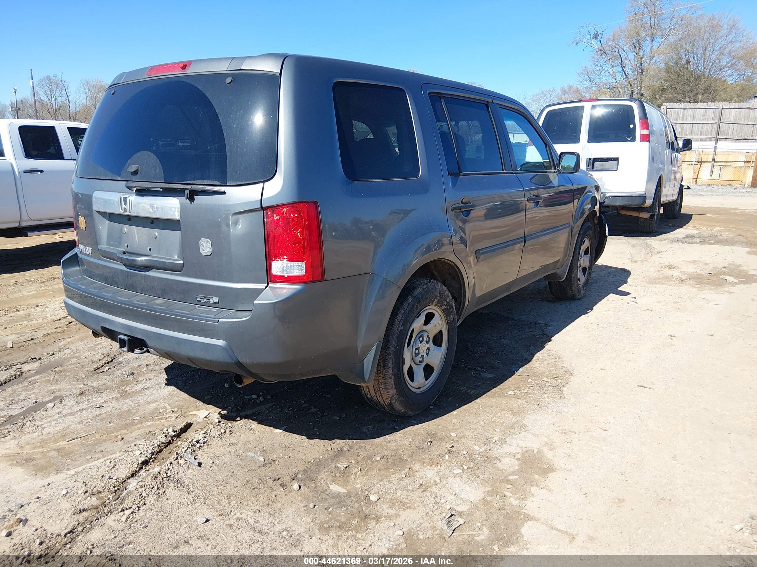 HONDA PILOT image 4