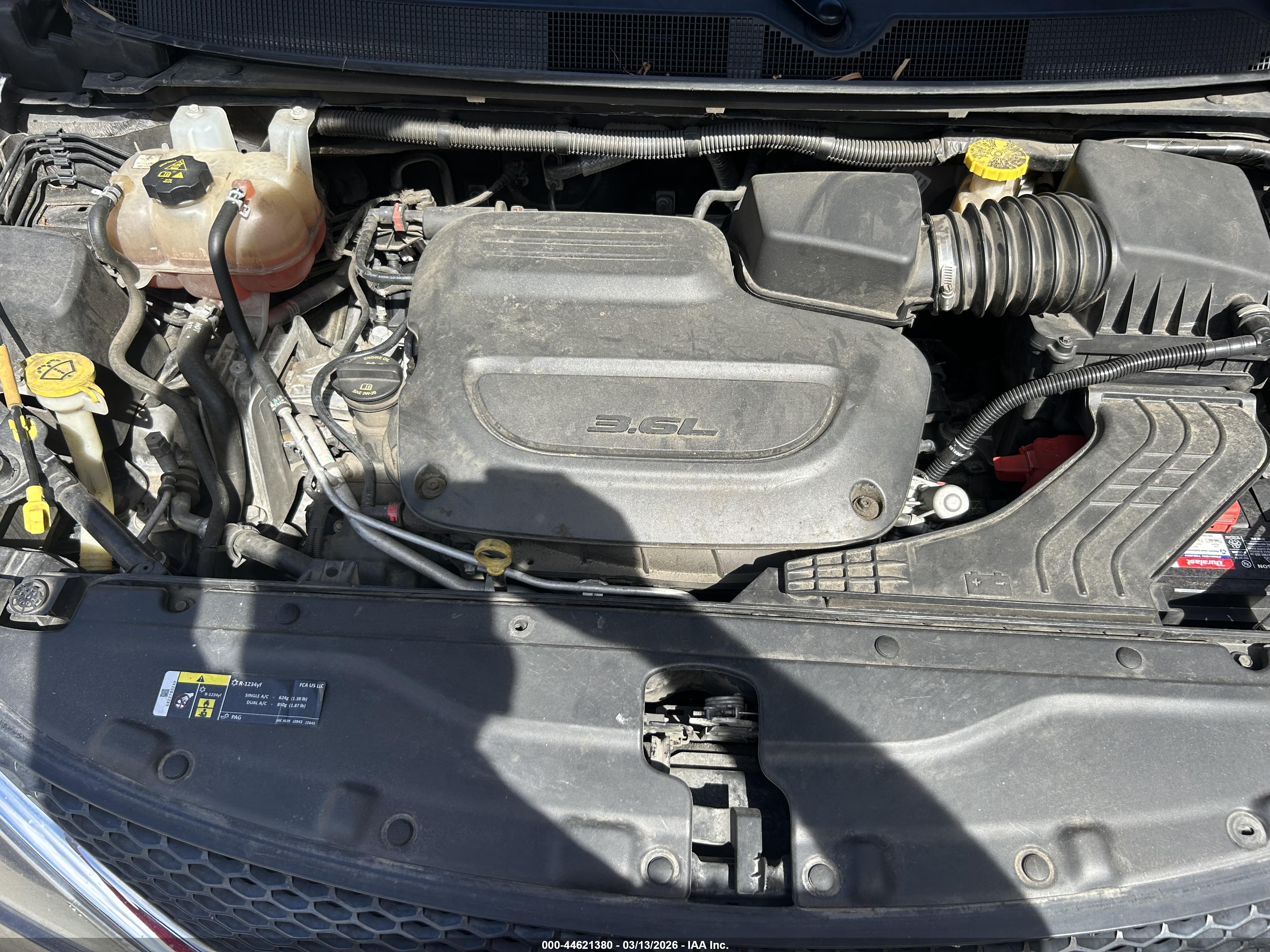 CHRYSLER VOYAGER image 10