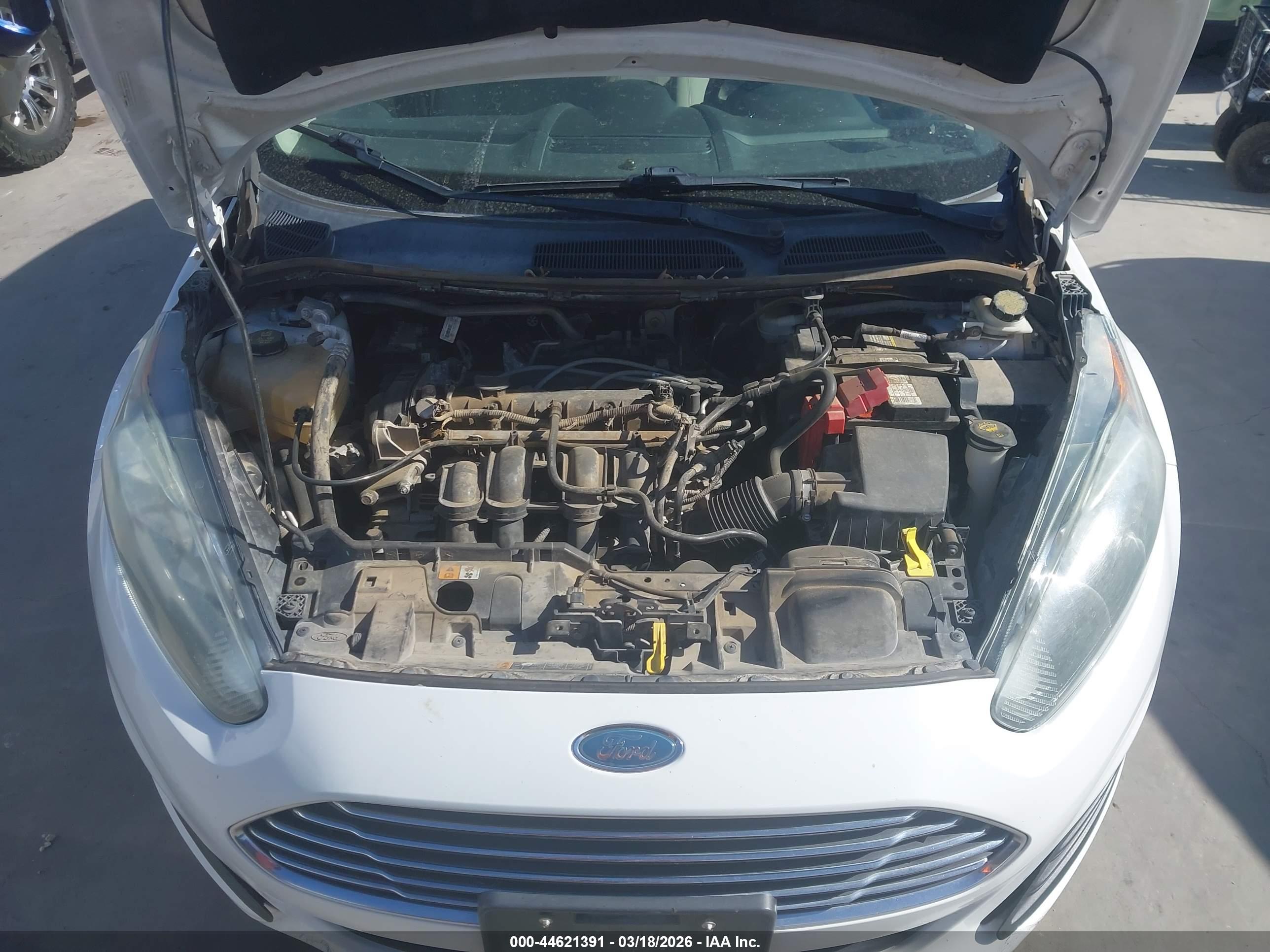 FORD FIESTA image 10