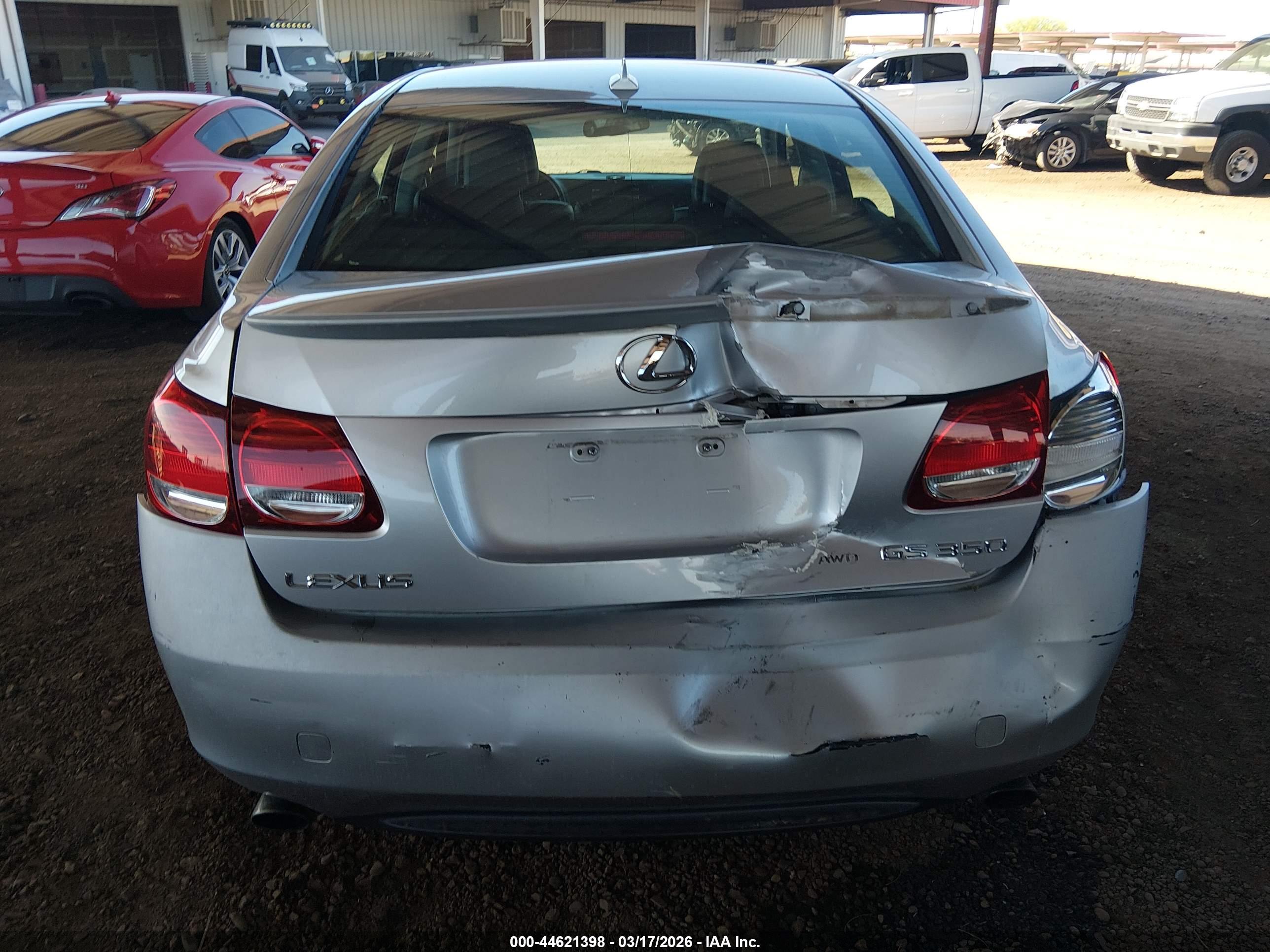 LEXUS GS image 6