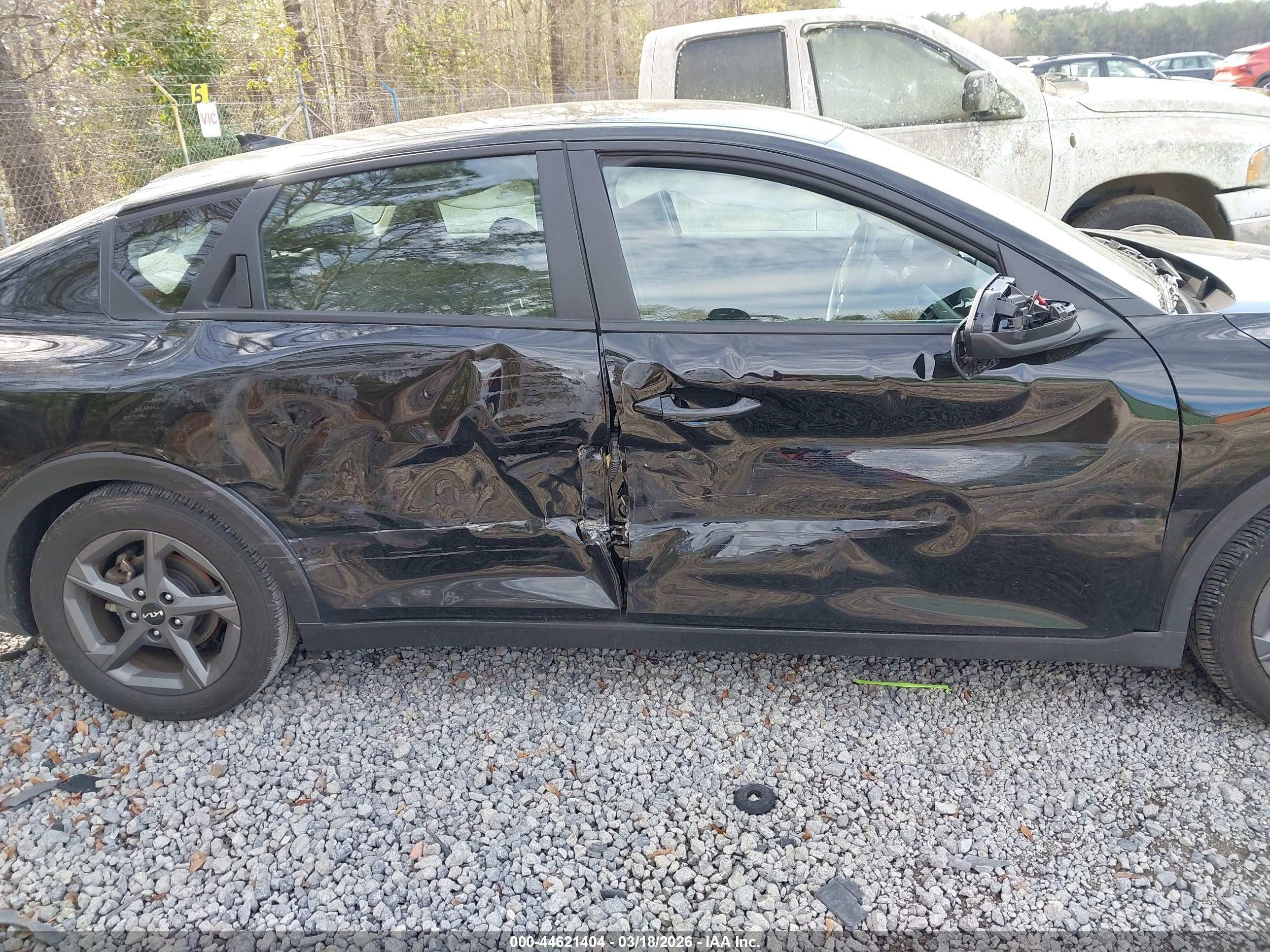 KIA K4 image 6