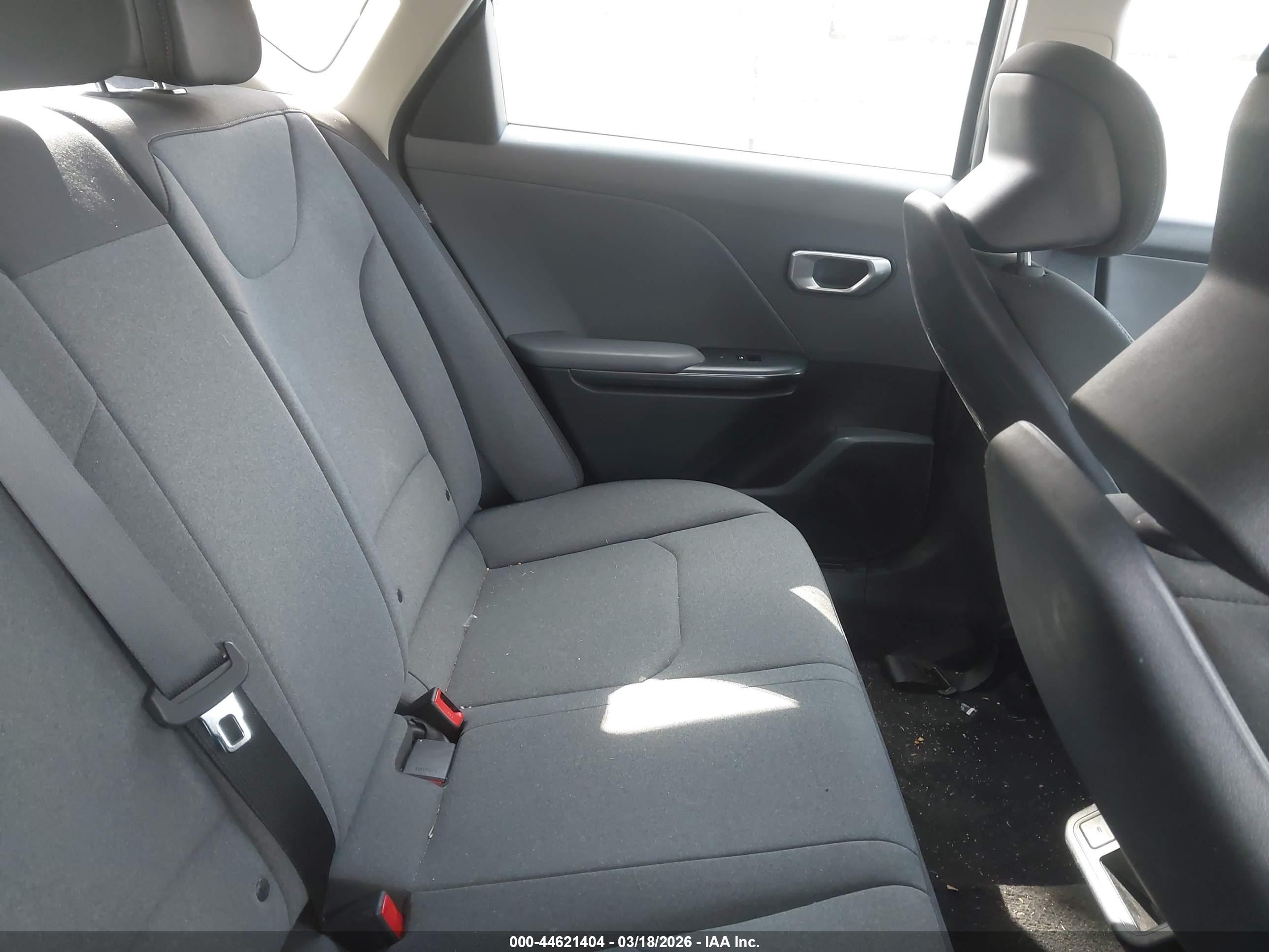 KIA K4 image 8