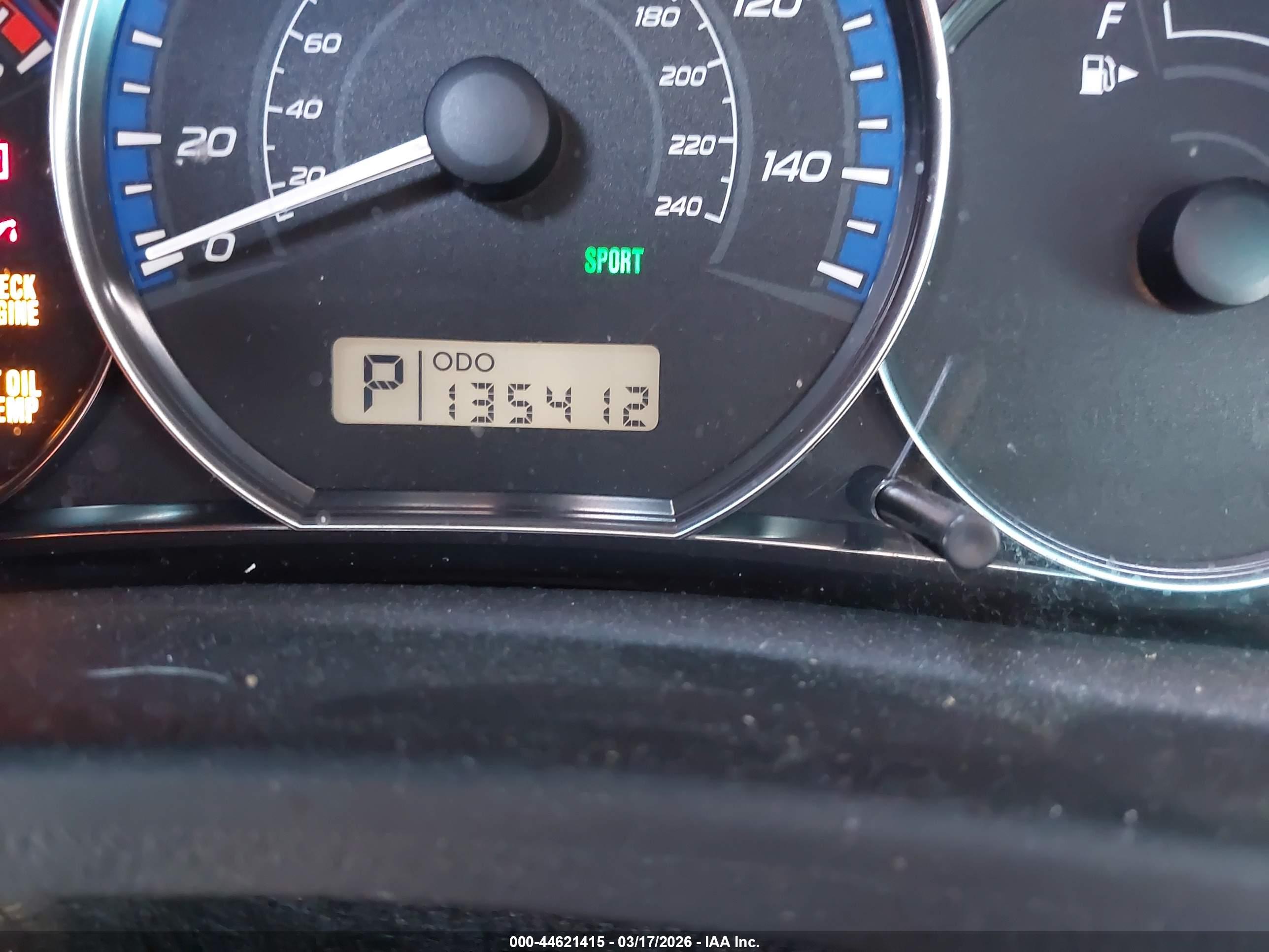 SUBARU FORESTER image 7