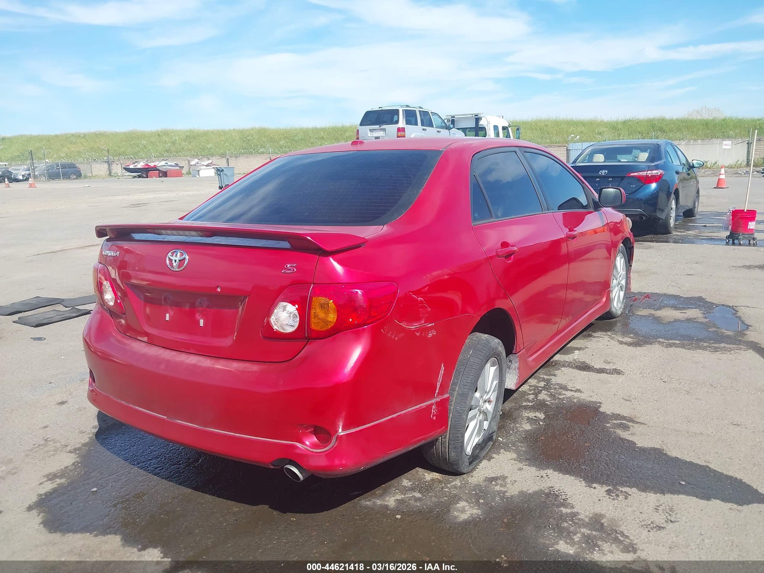 TOYOTA COROLLA image 4