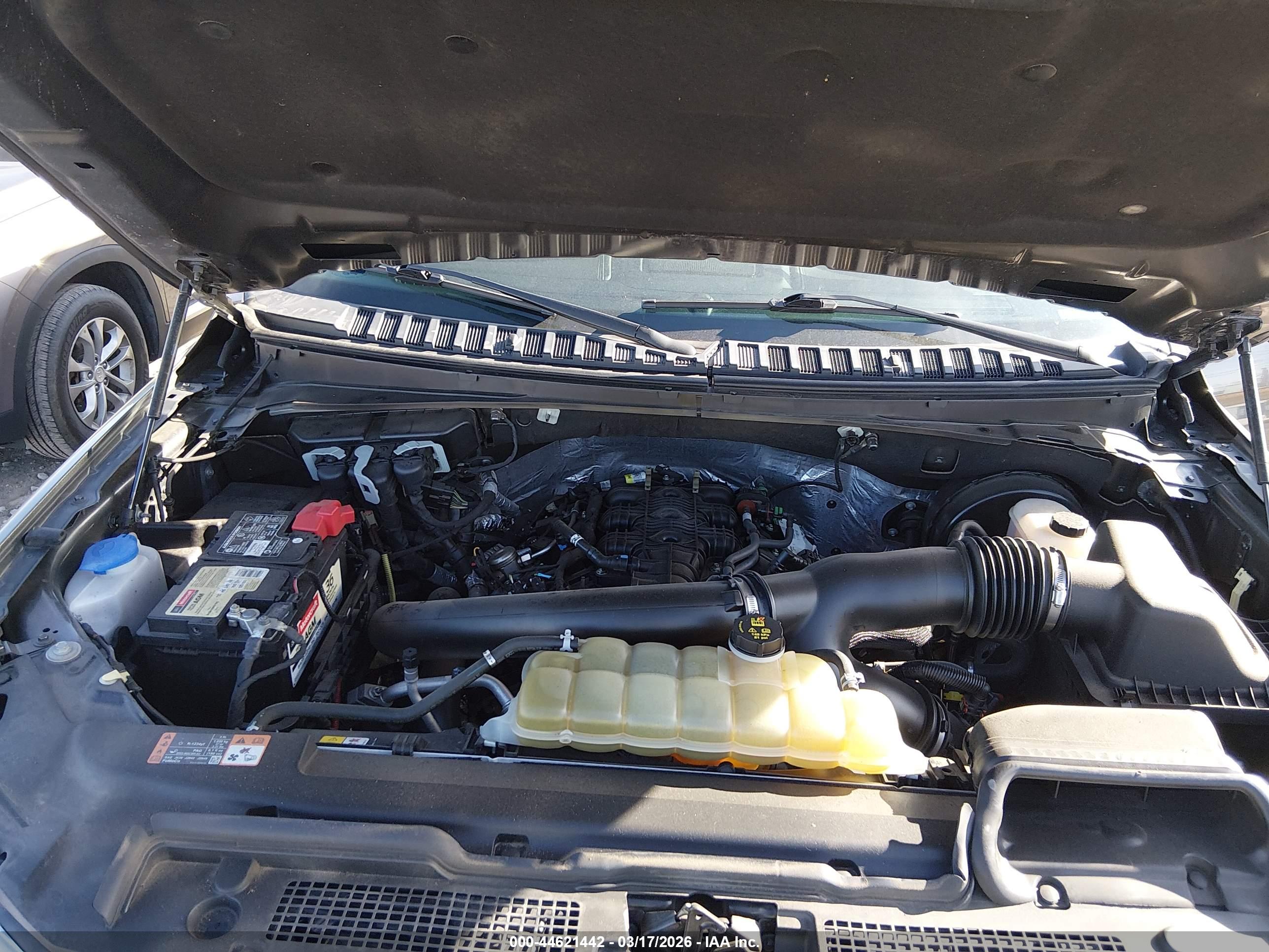 FORD EXPEDITION image 10