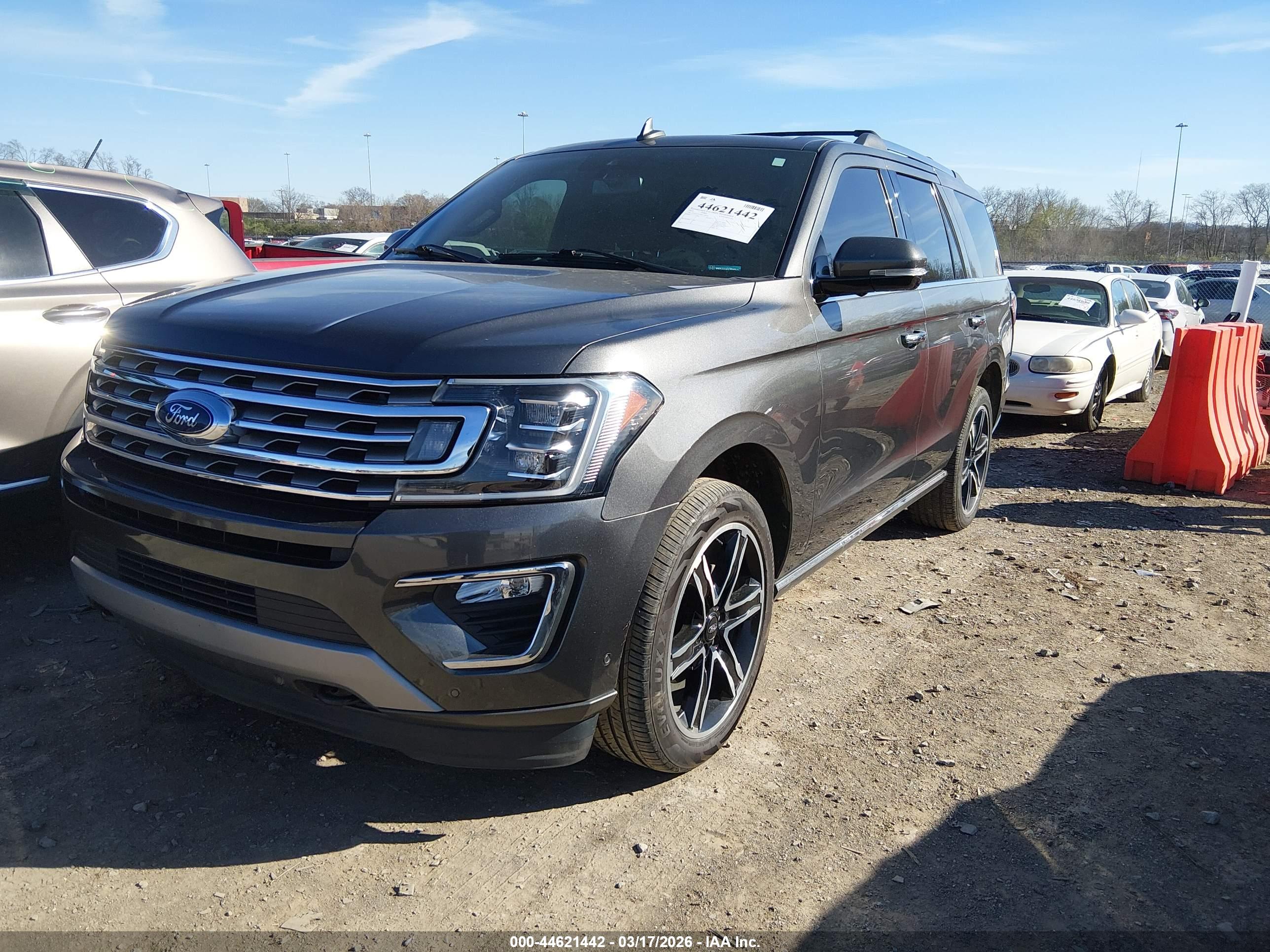 FORD EXPEDITION image 2