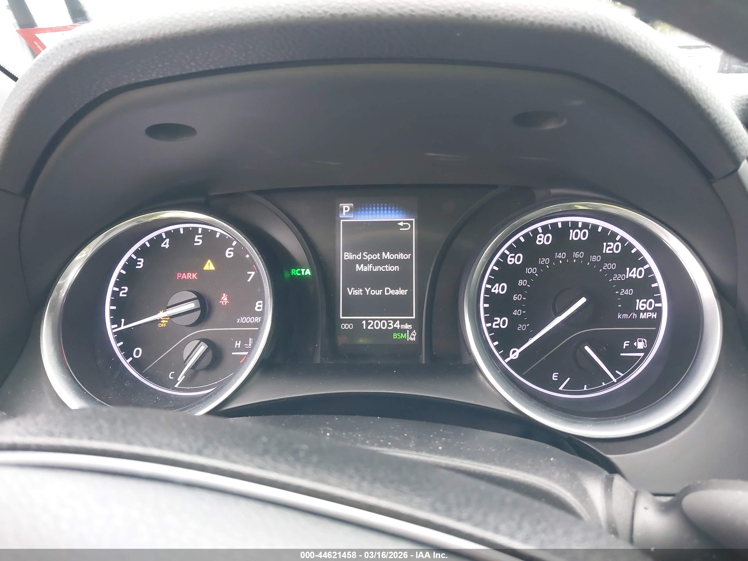 TOYOTA CAMRY image 7