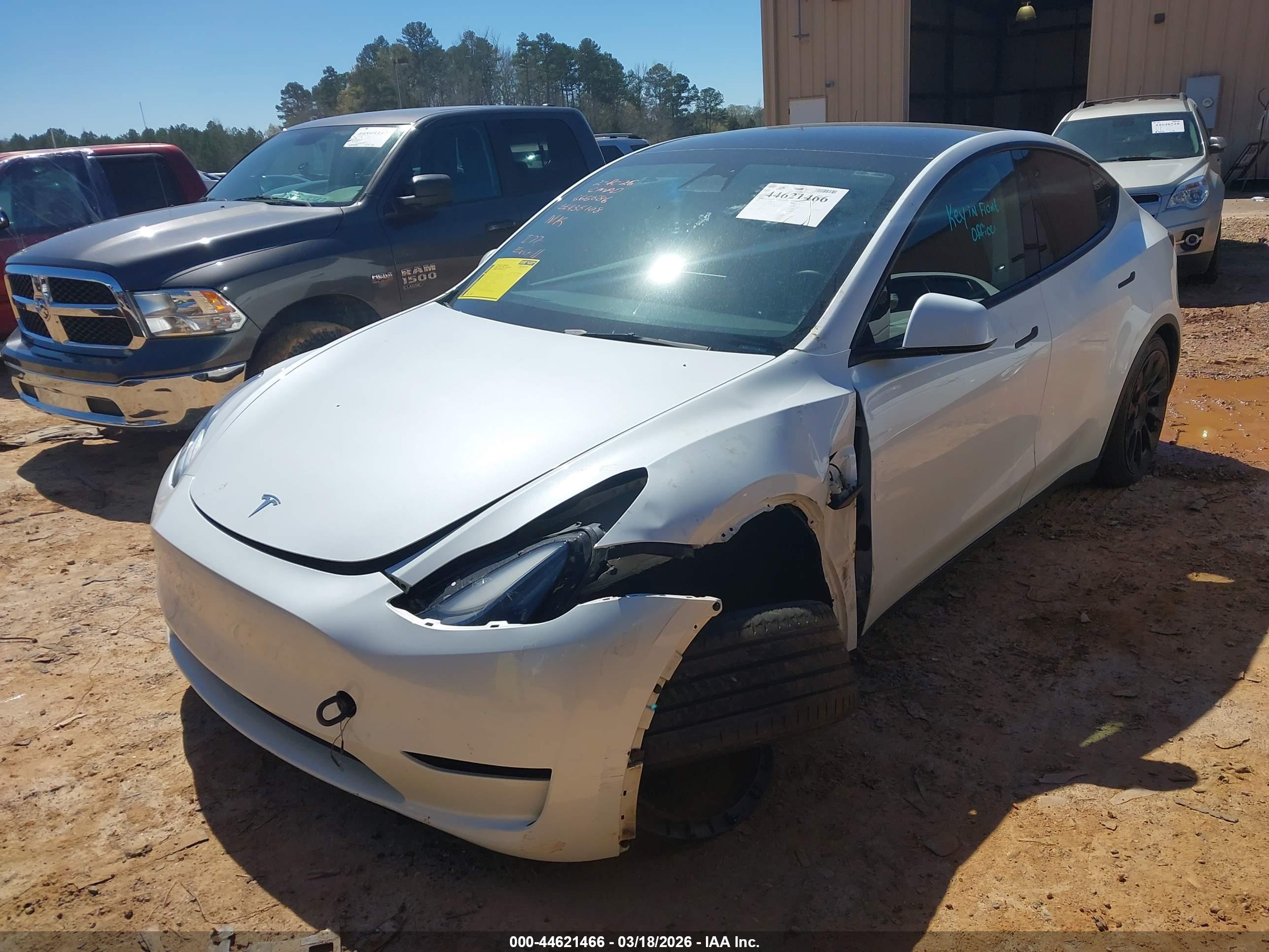 TESLA MODEL image 2