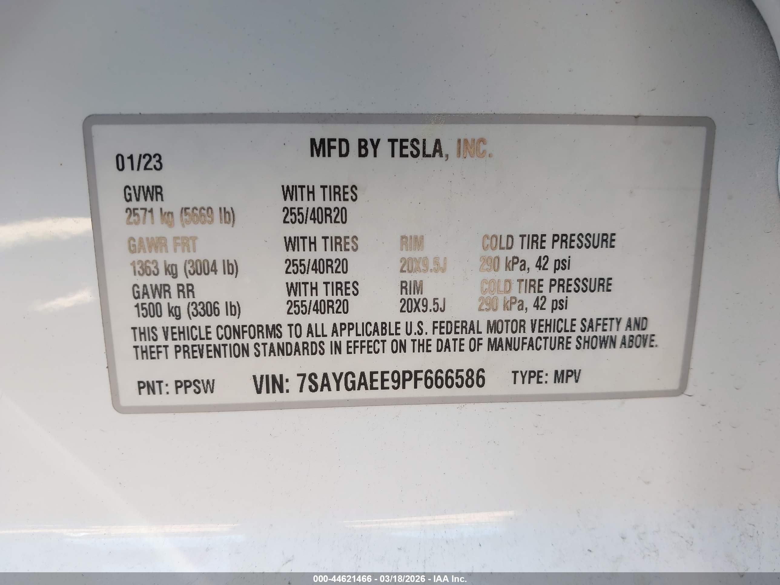 TESLA MODEL image 9