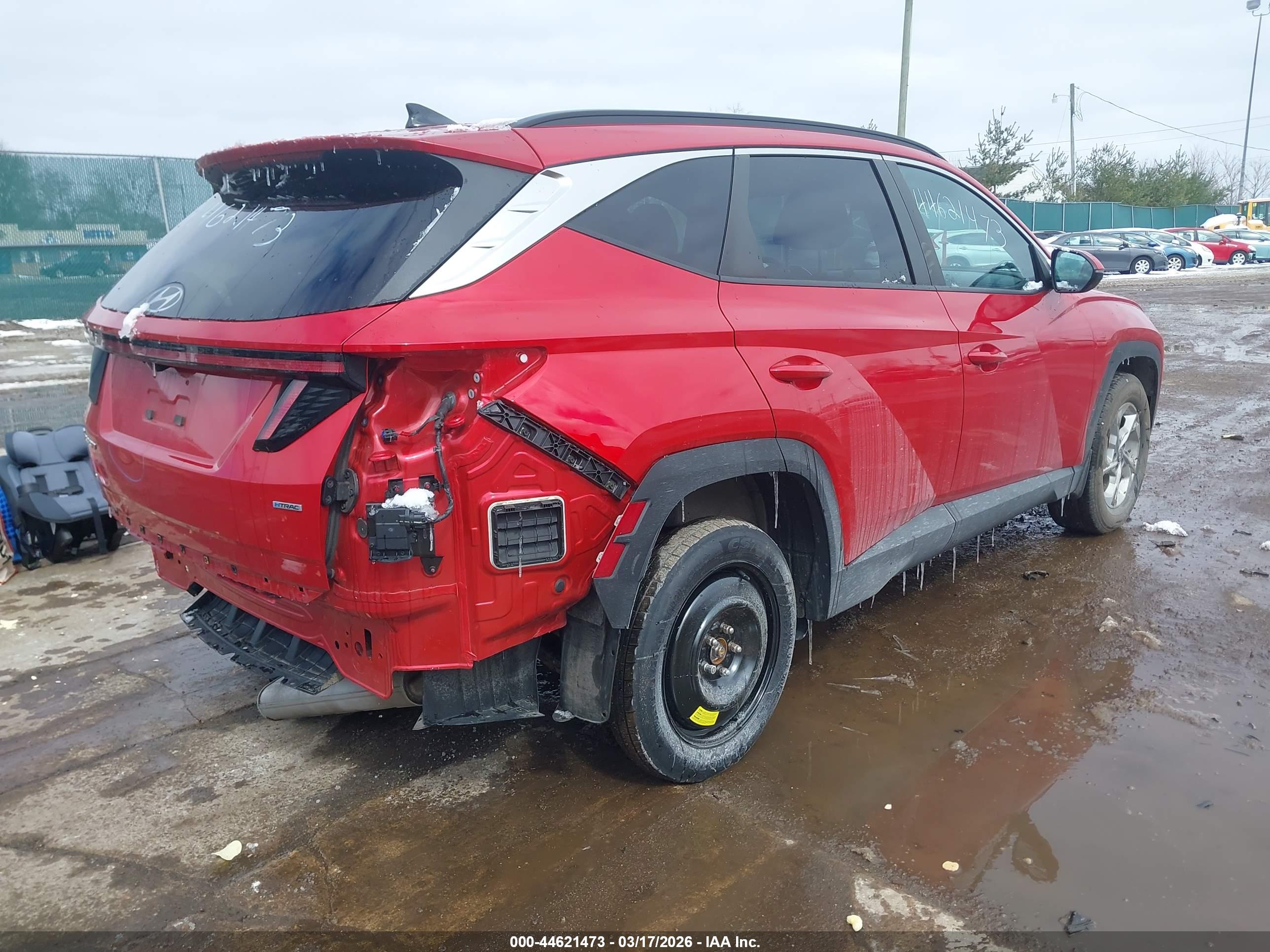HYUNDAI TUCSON image 4
