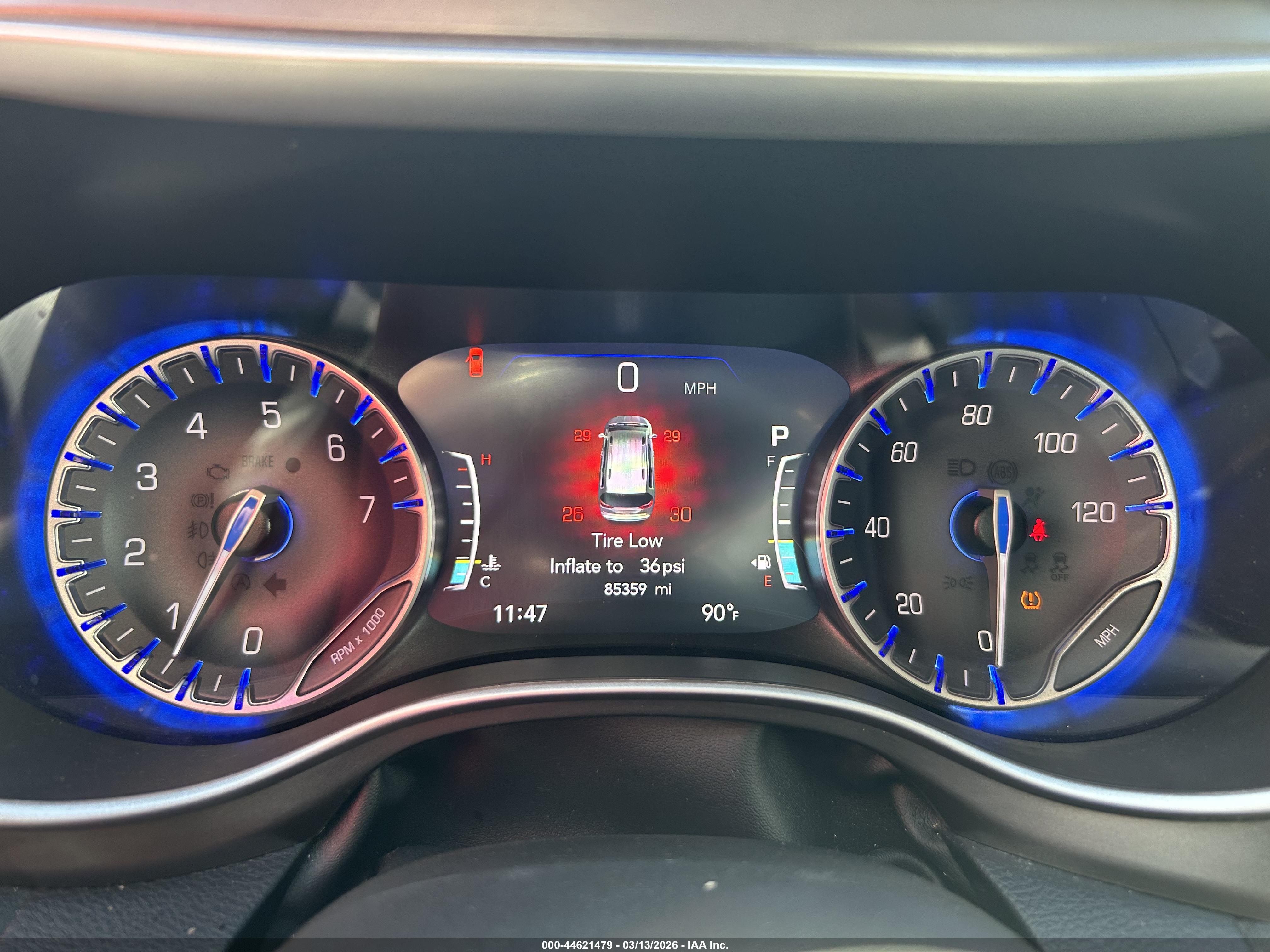 CHRYSLER PACIFICA image 7