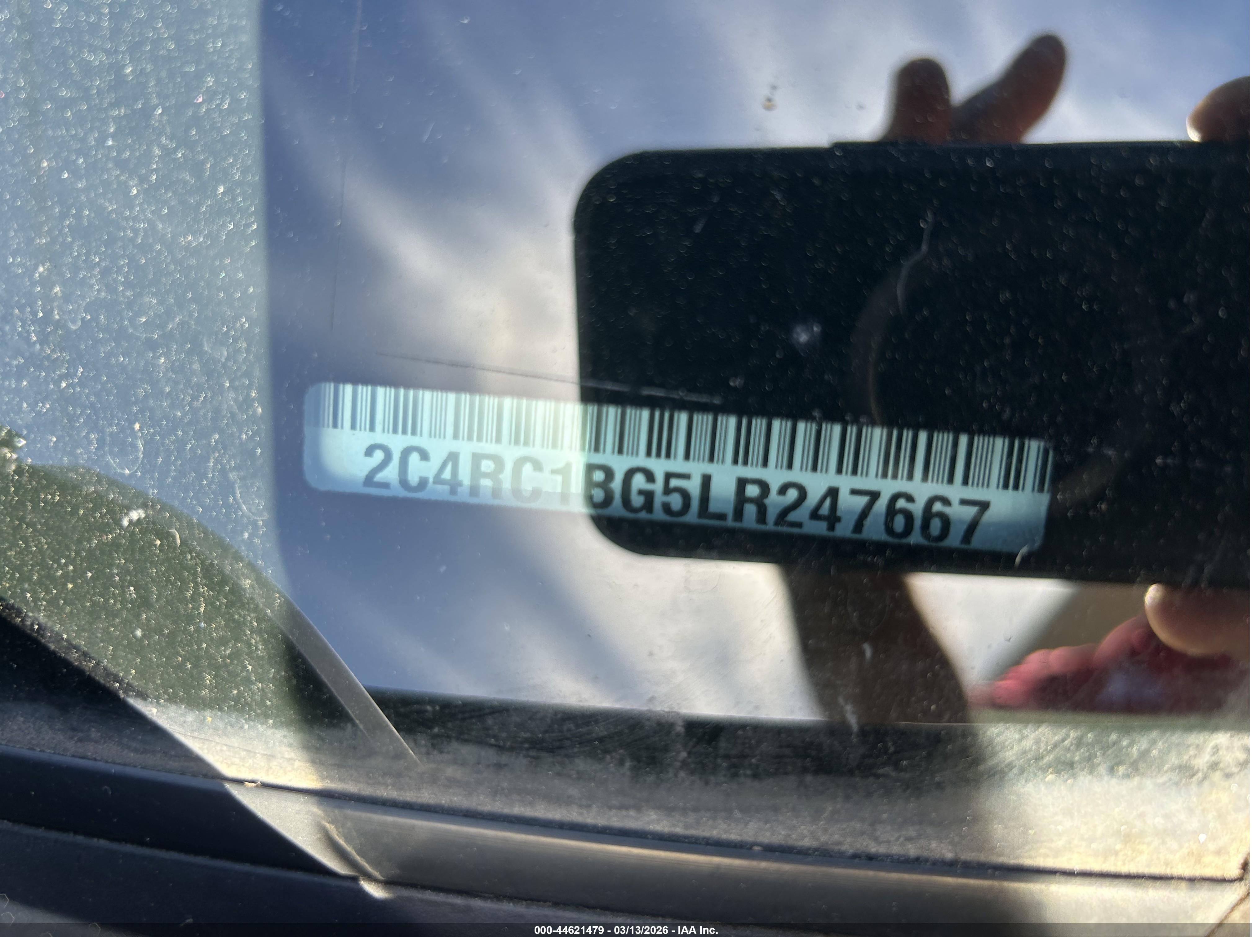 CHRYSLER PACIFICA image 9