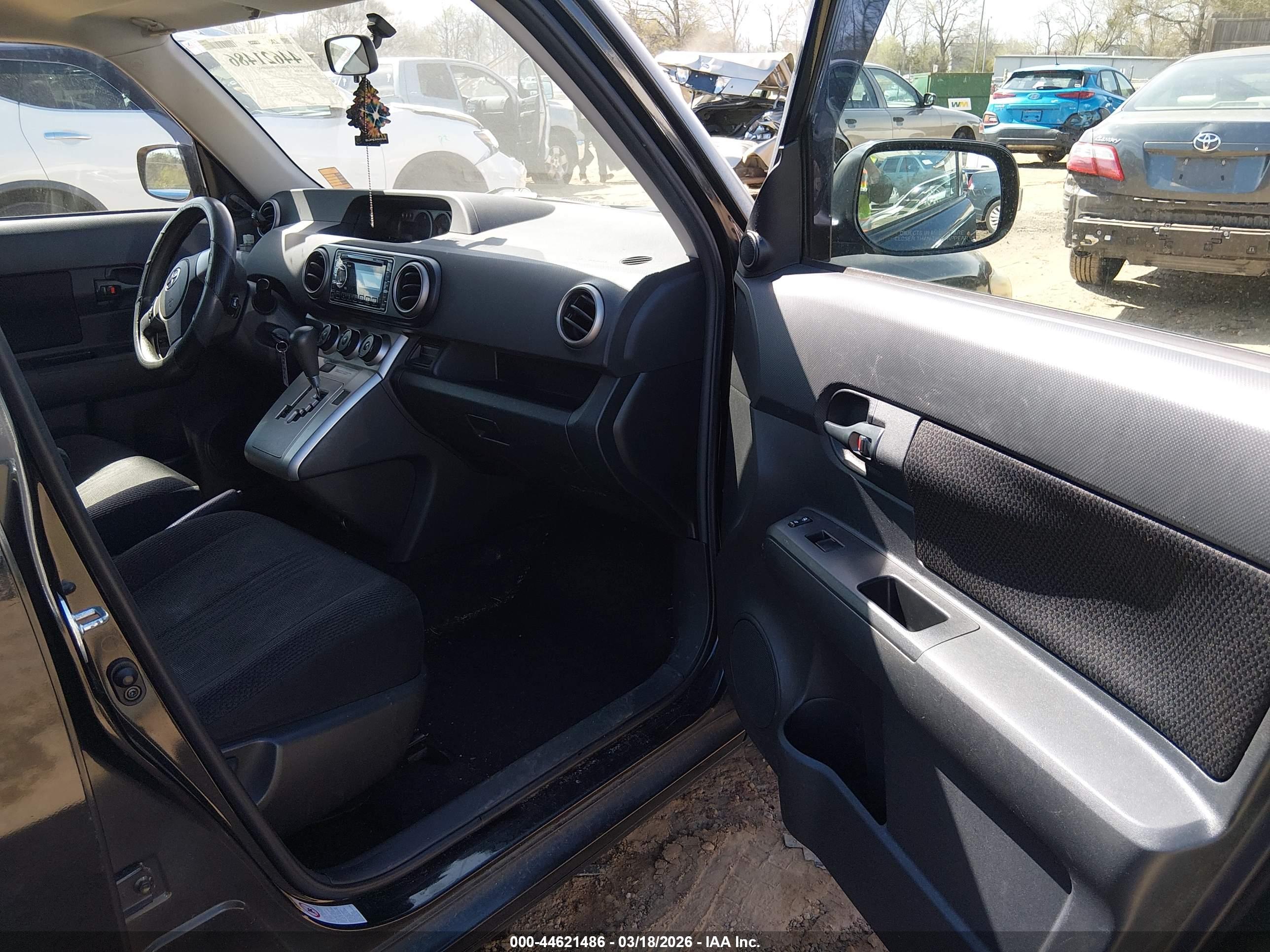 SCION XB image 5