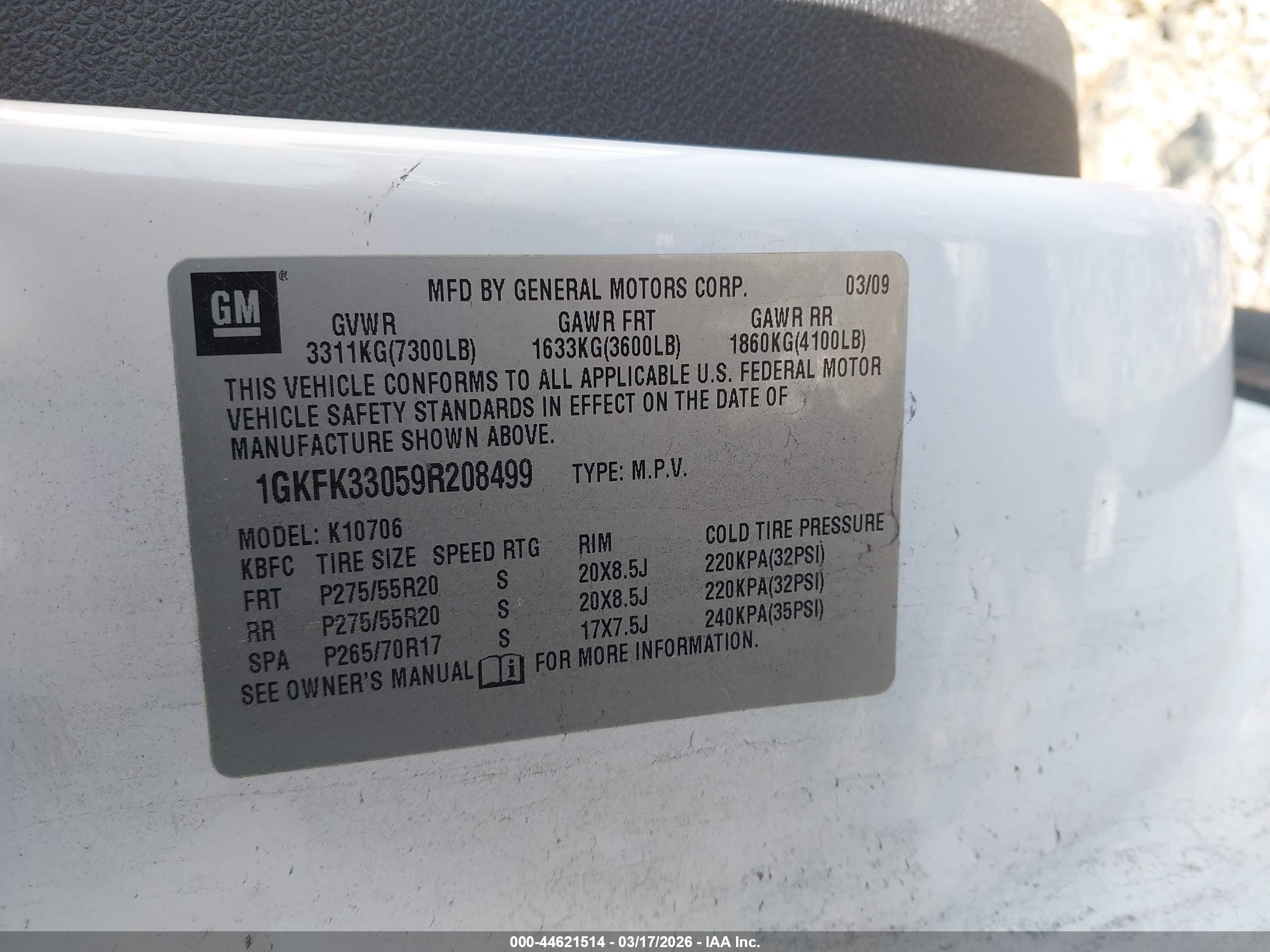 GMC YUKON image 9