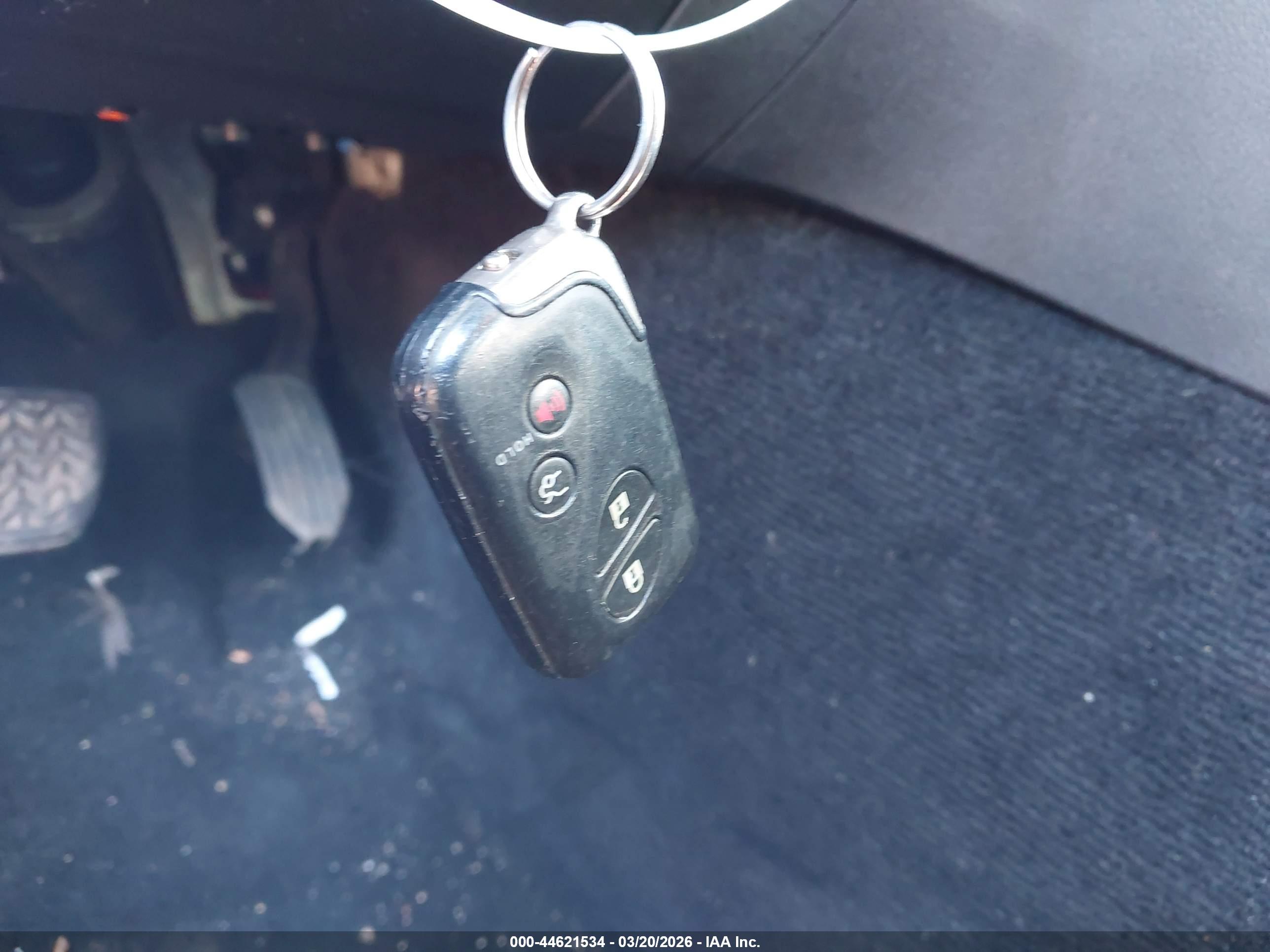 LEXUS ES image 11