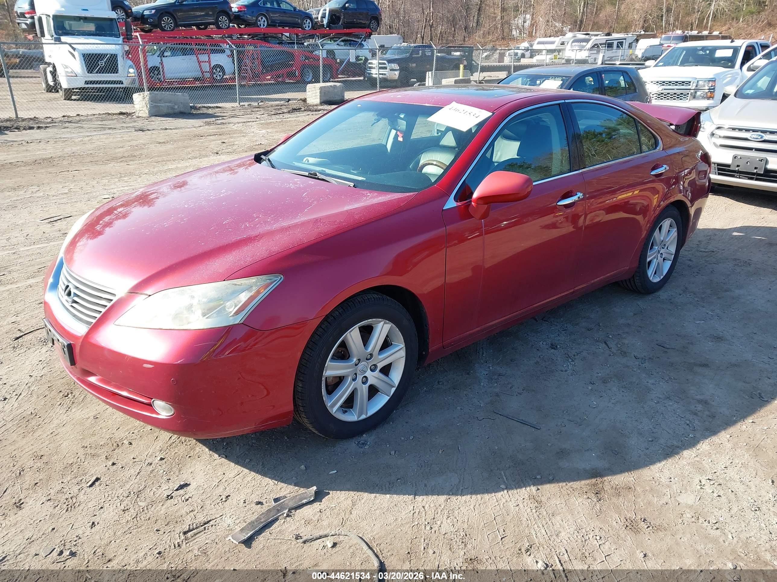 LEXUS ES image 2