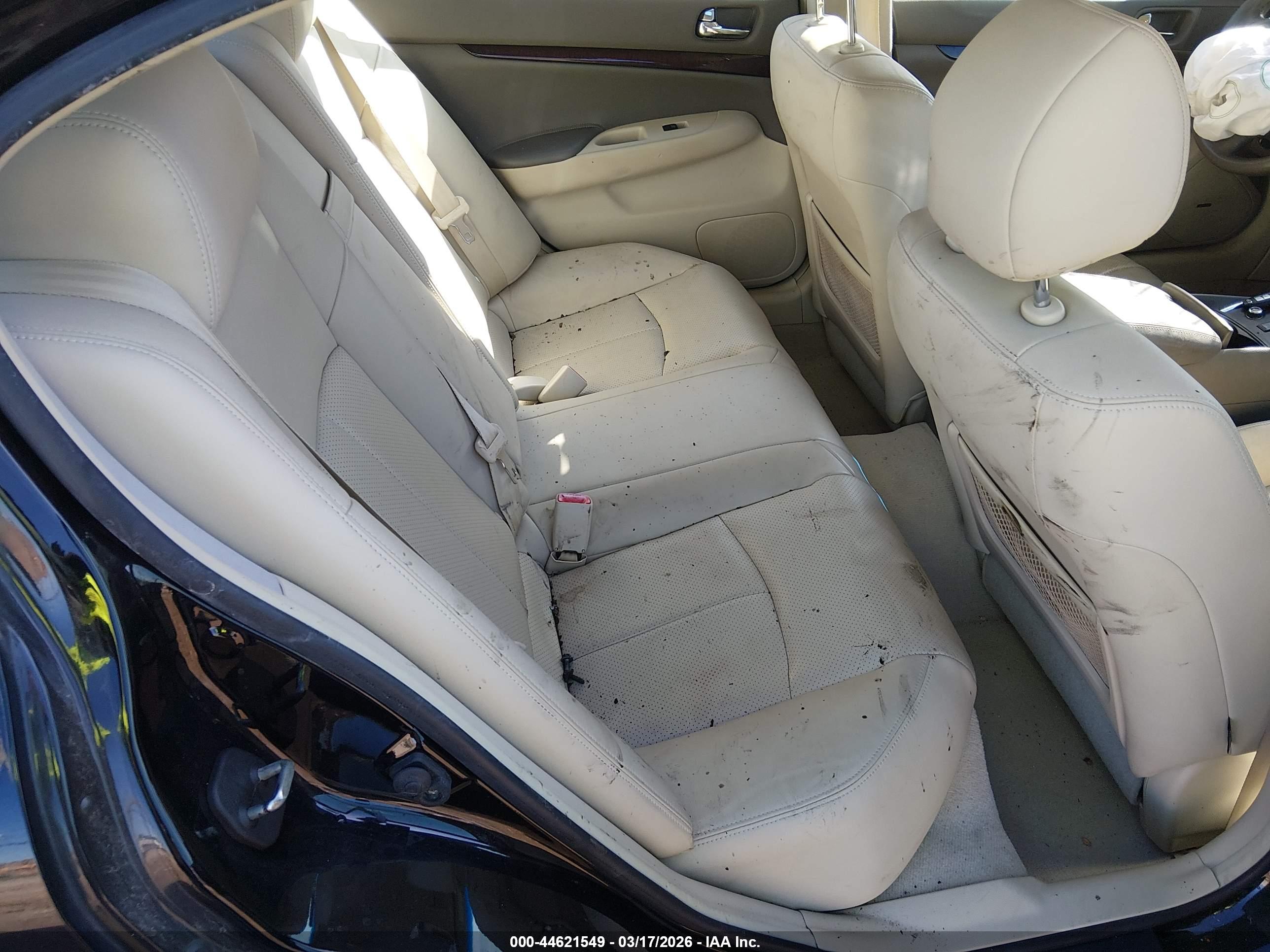 INFINITI G37X image 8