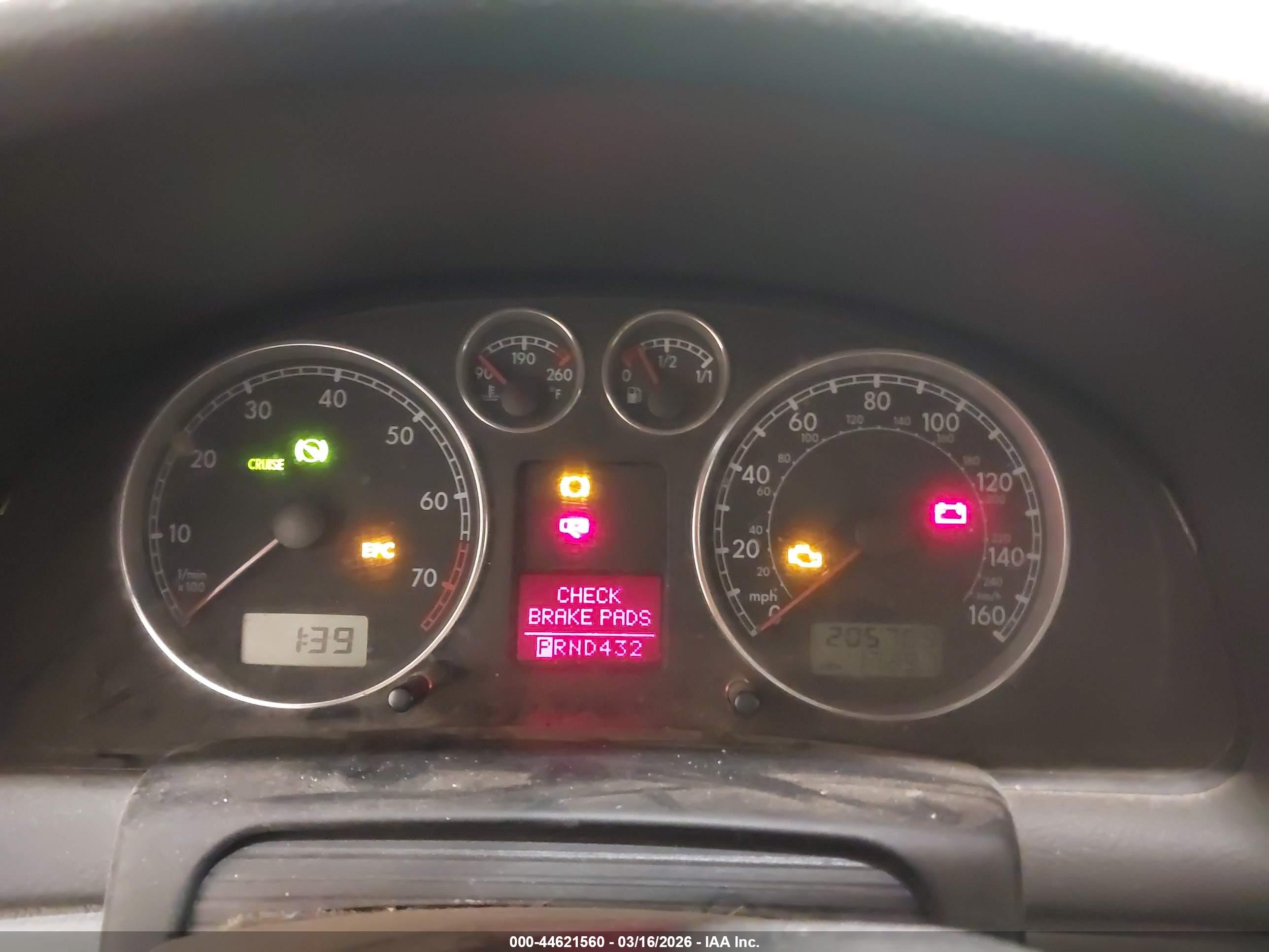 VOLKSWAGEN PASSAT image 7