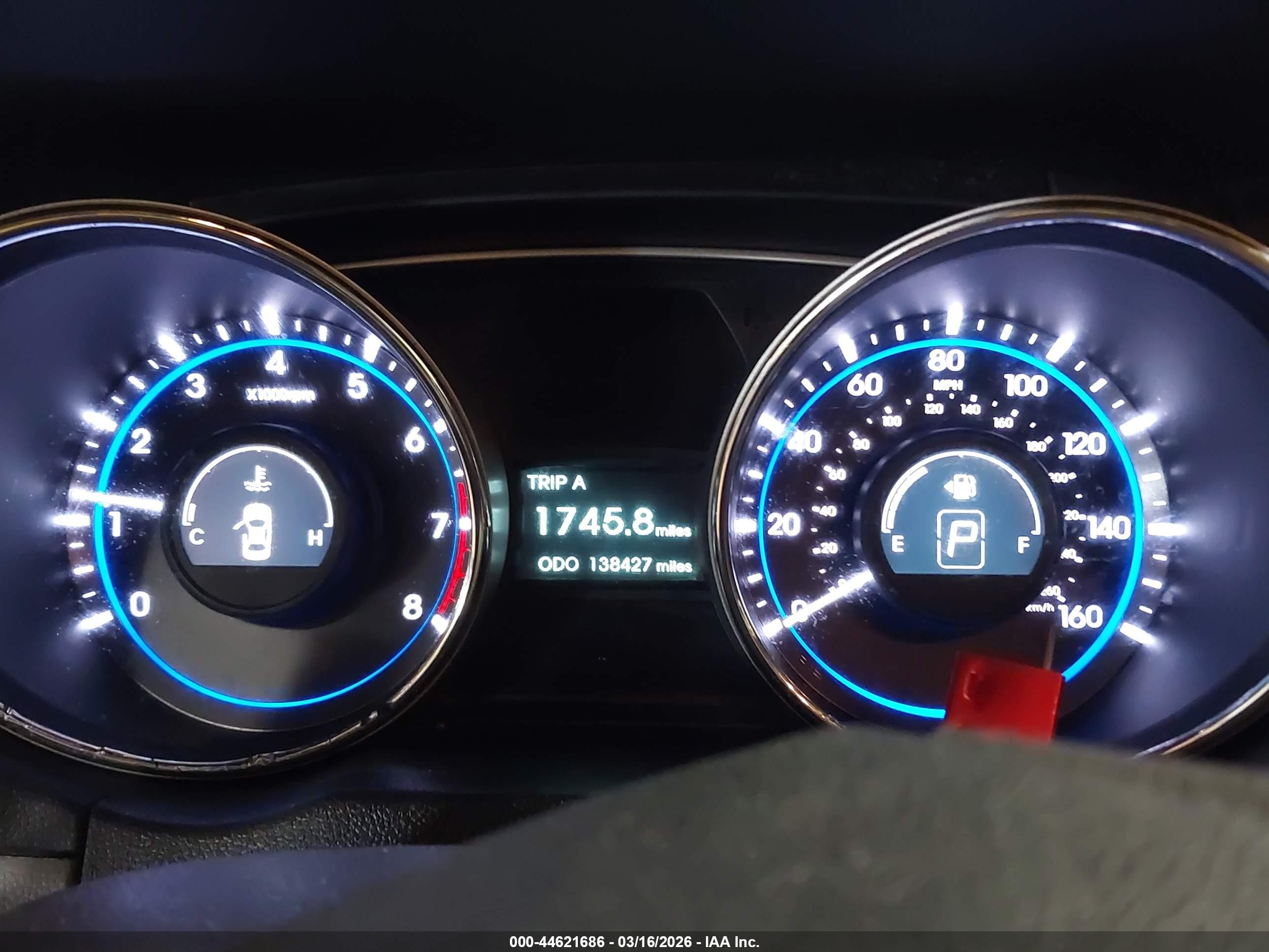 HYUNDAI SONATA image 7