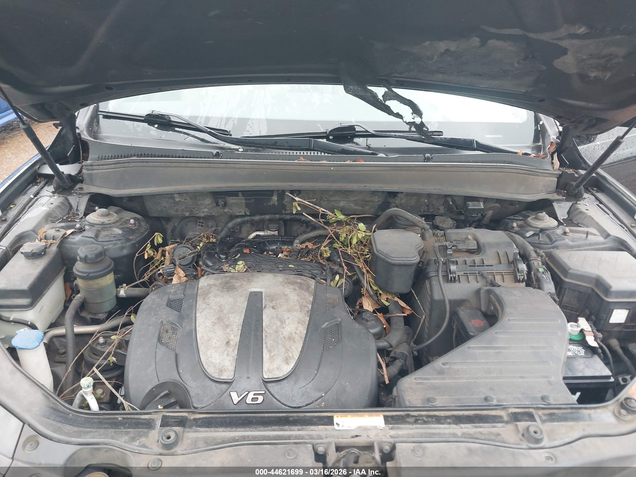 HYUNDAI SANTA image 10