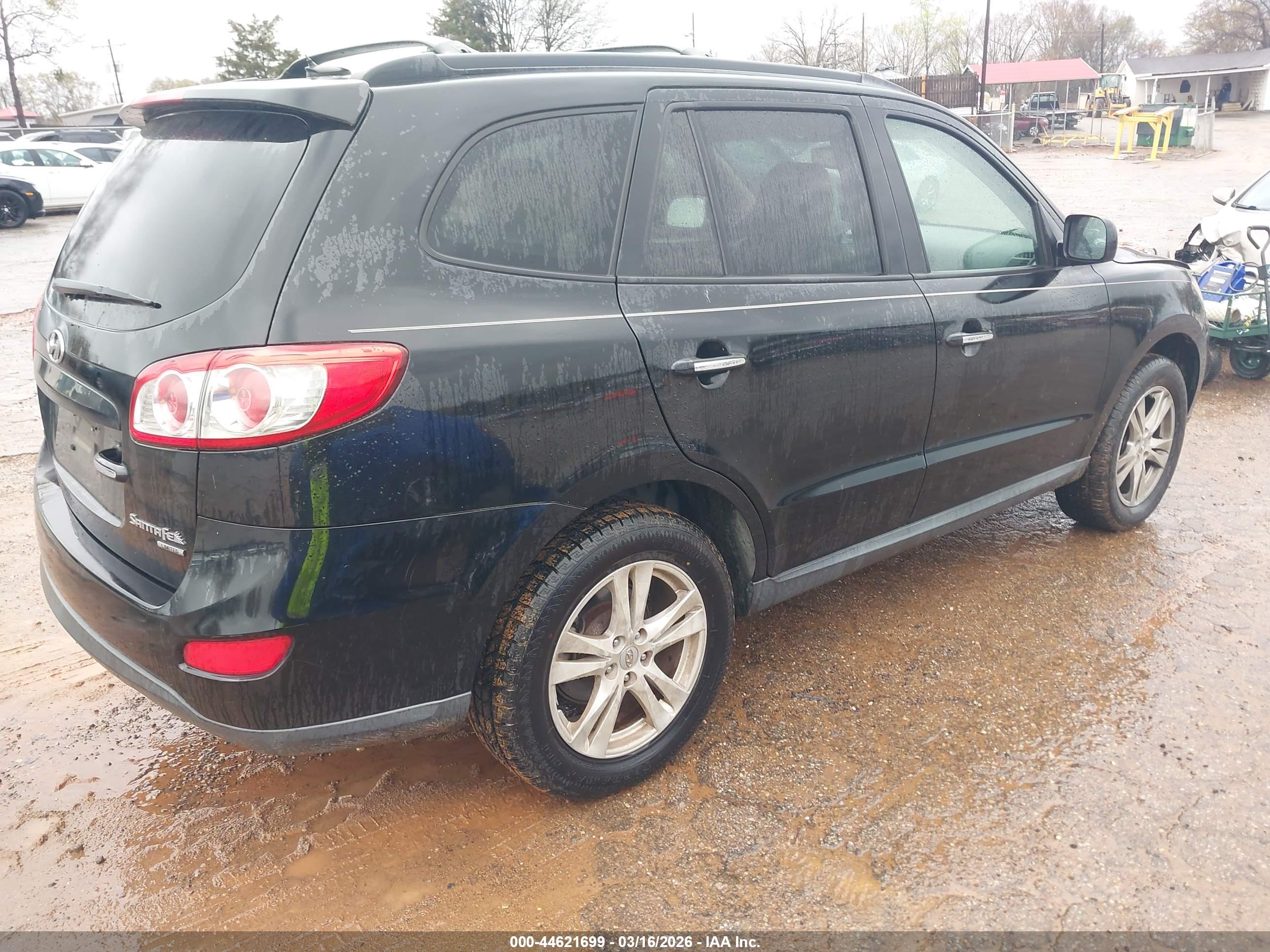 HYUNDAI SANTA image 4