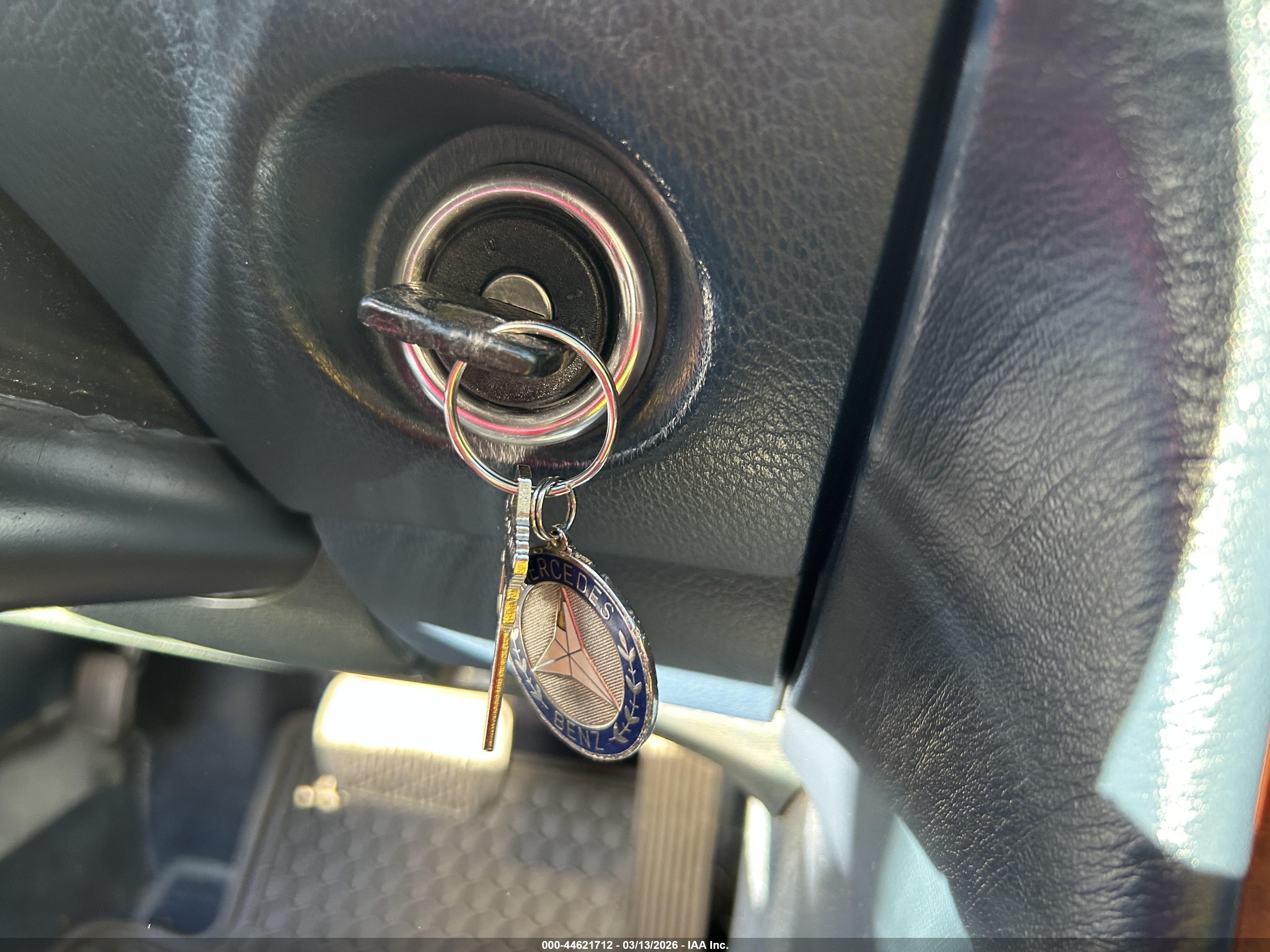 MERCEDES BENZ image 11