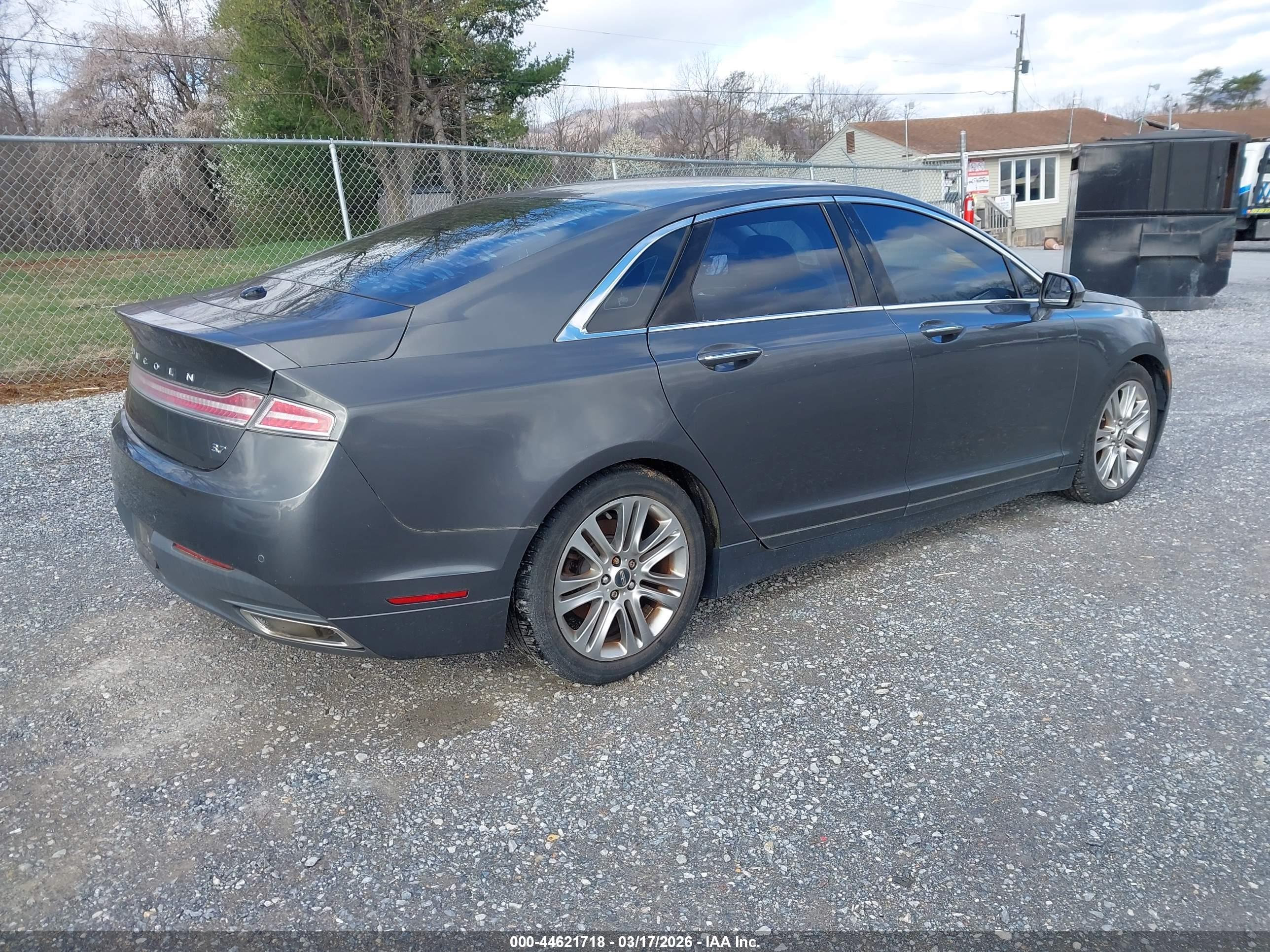 LINCOLN MKZ image 4