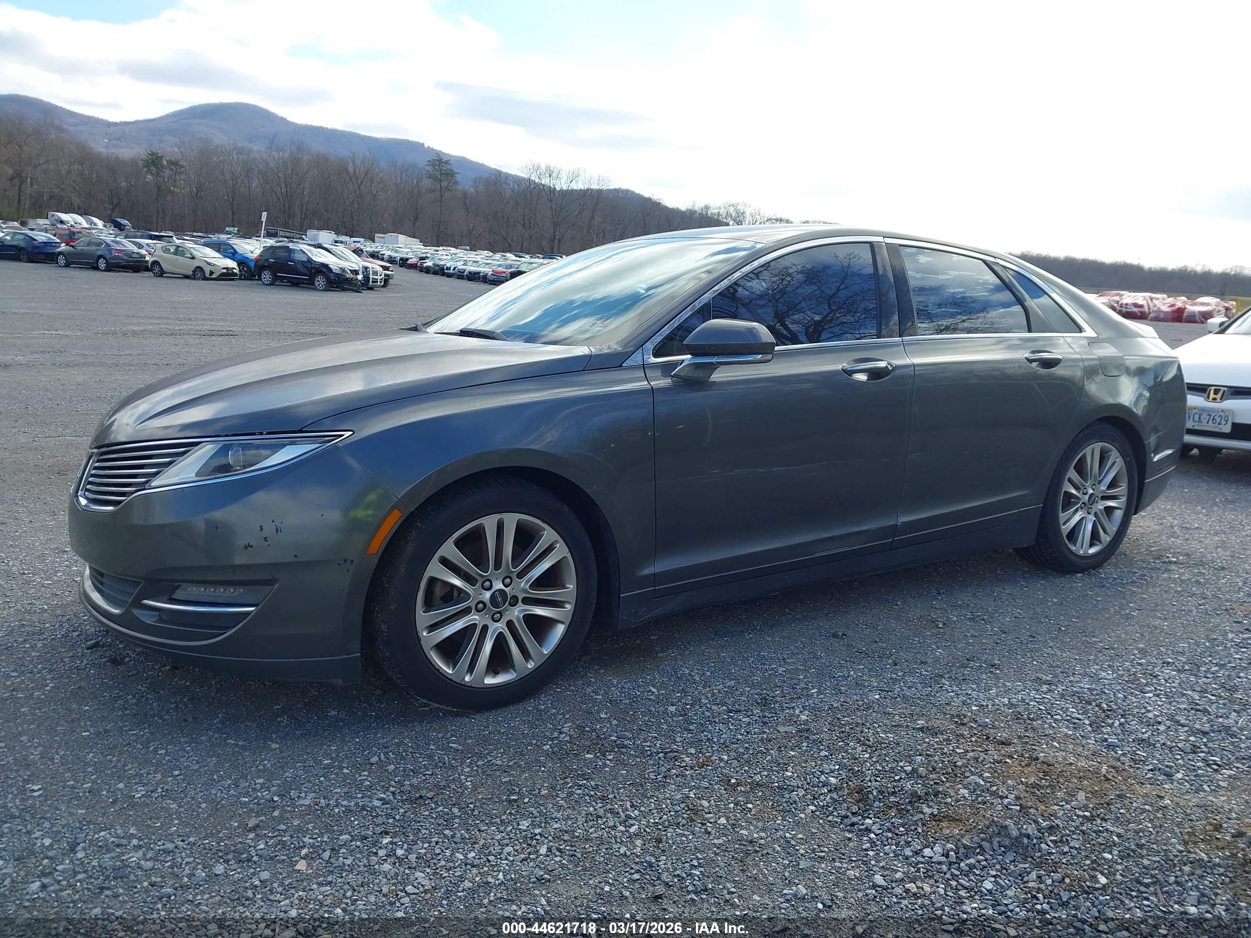 LINCOLN MKZ image 6