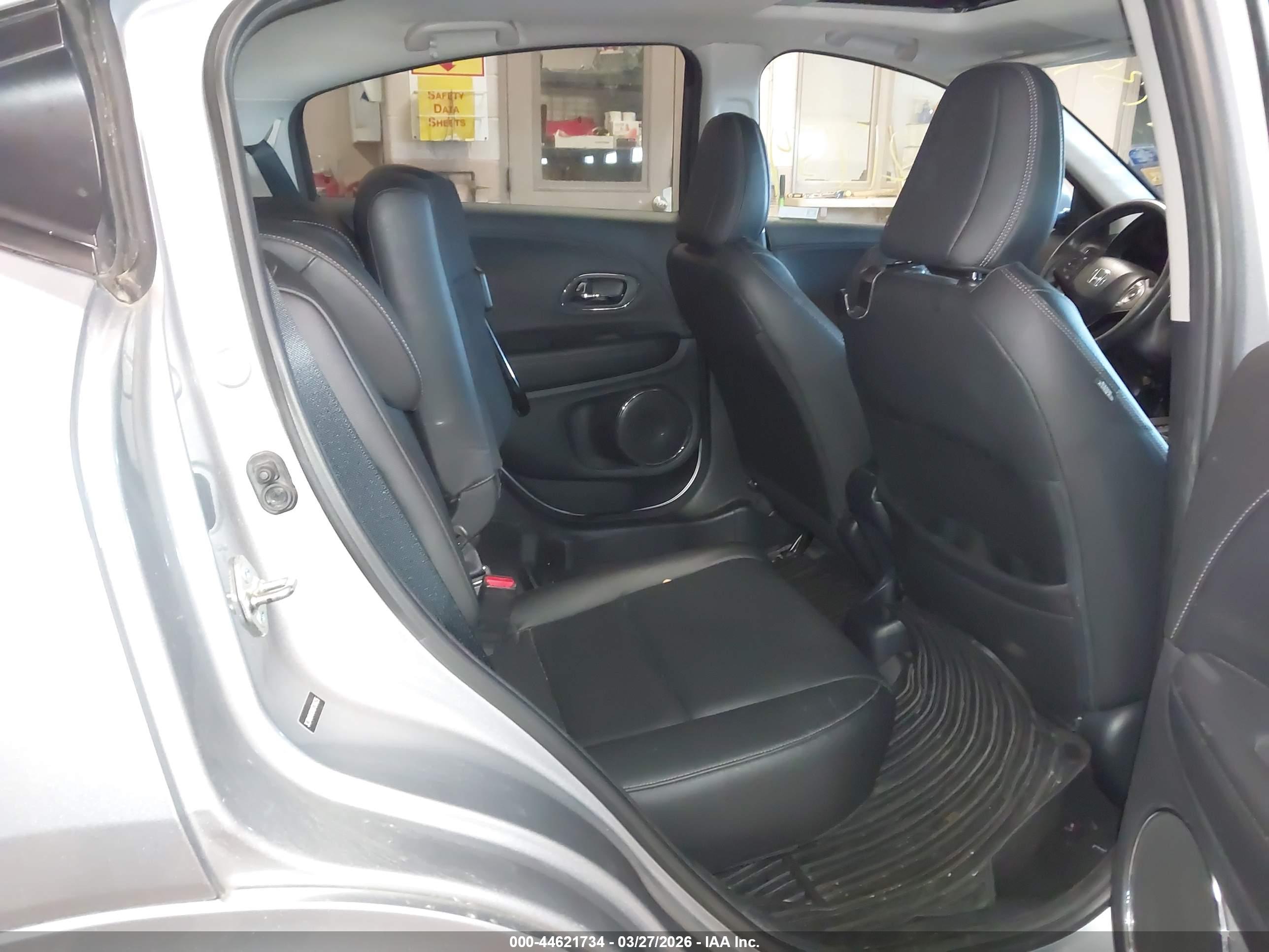 HONDA HR-V image 8