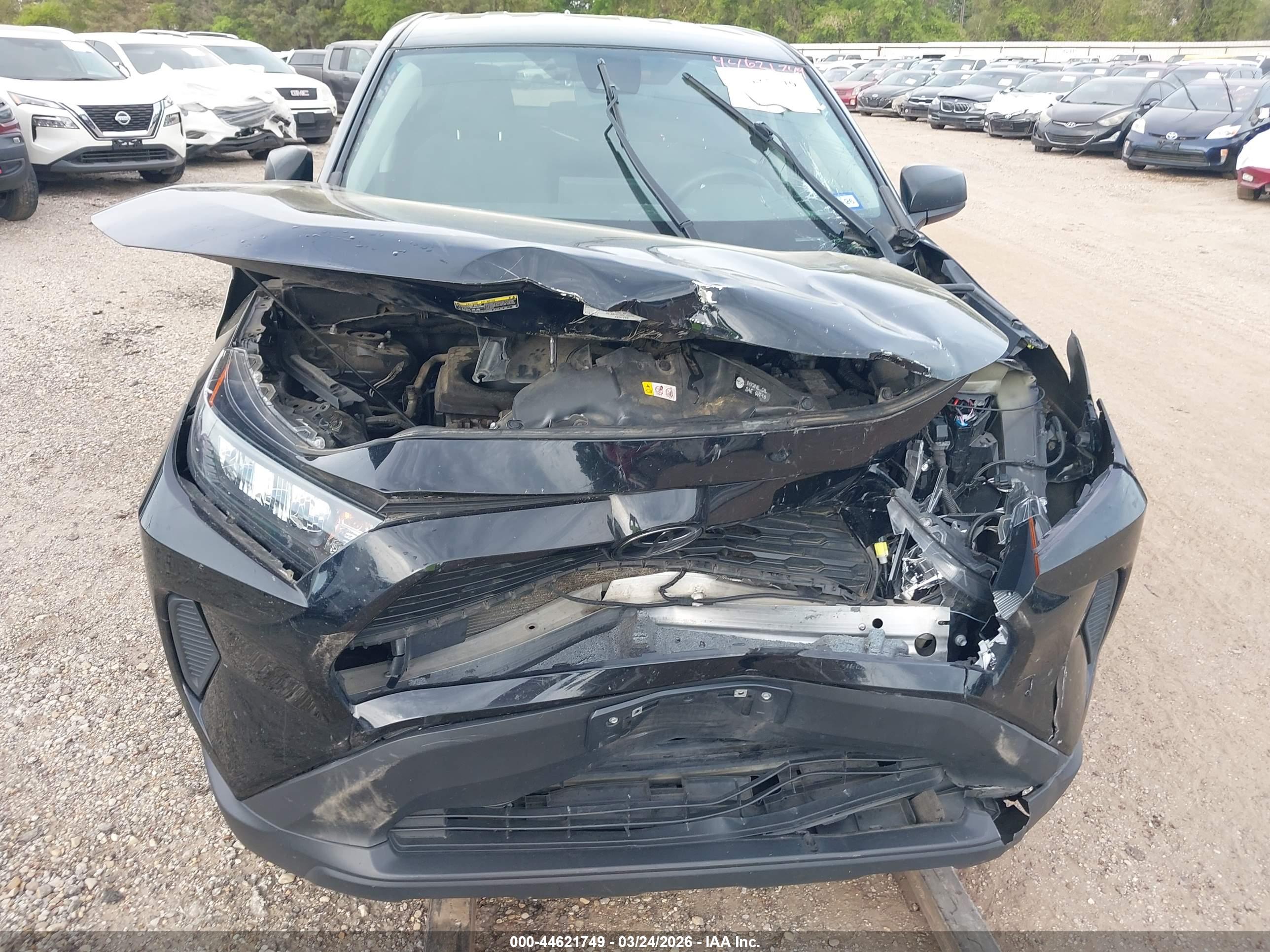 TOYOTA RAV4 image 6