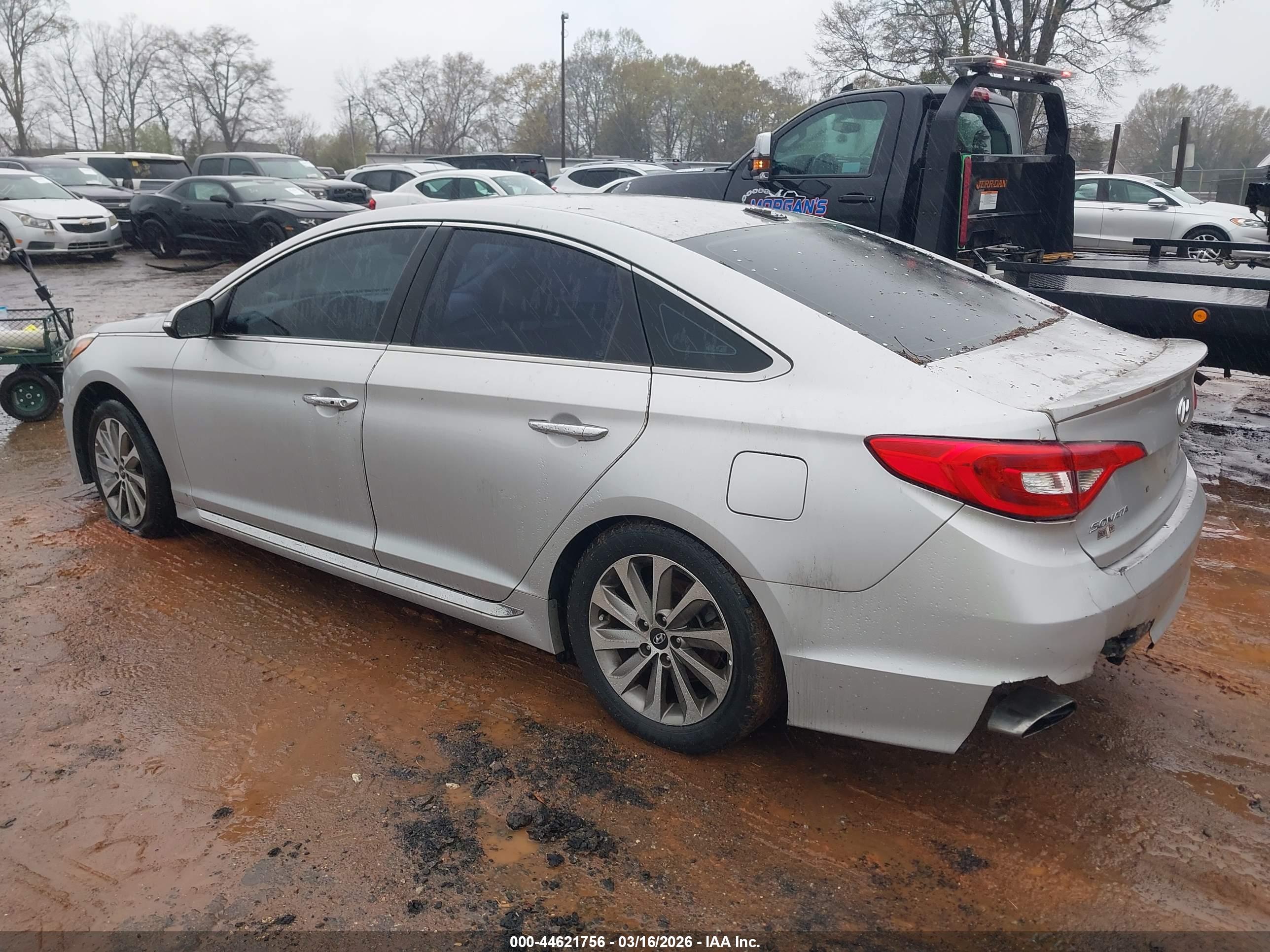 HYUNDAI SONATA image 3